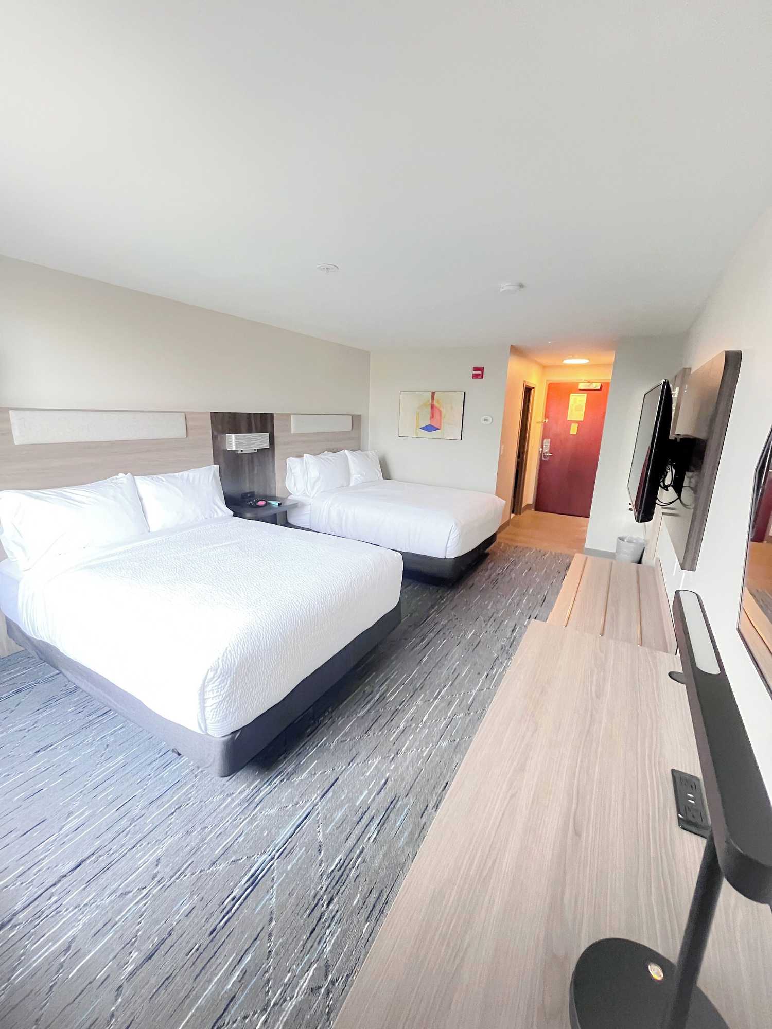 Gift card for Holiday Inn Express Federal Way Seattle South by Ihg Gift card for Holiday Inn Express Federal Way Seattle South by Ihg