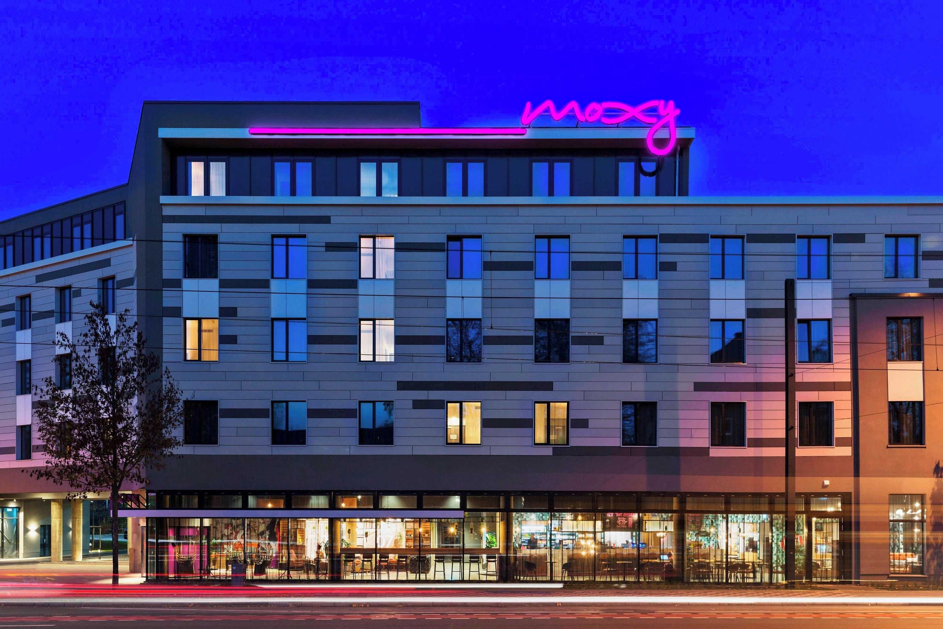 Gift card for Moxy Duesseldorf South Gift card for Moxy Duesseldorf South