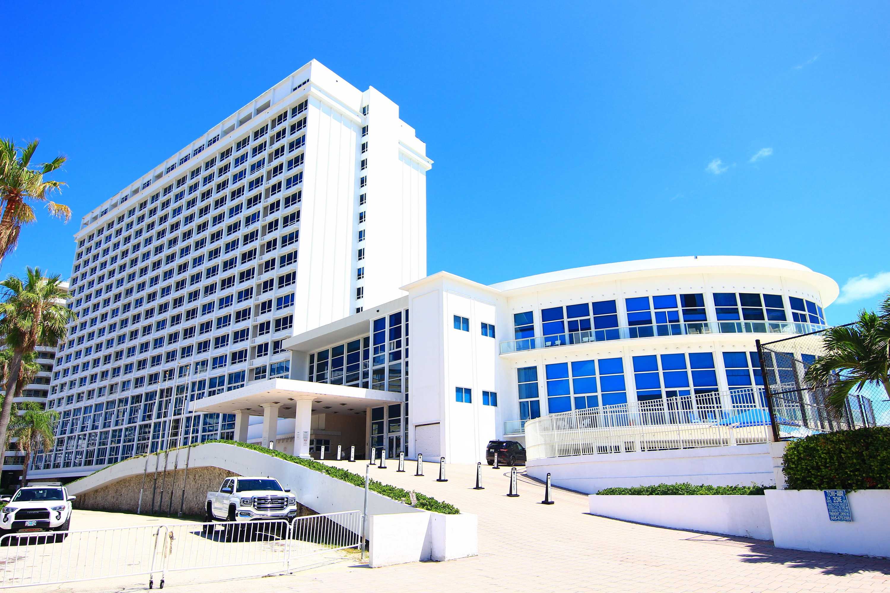 Gift card for Castle Beach Suites by Miarentals Gift card for Castle Beach Suites by Miarentals