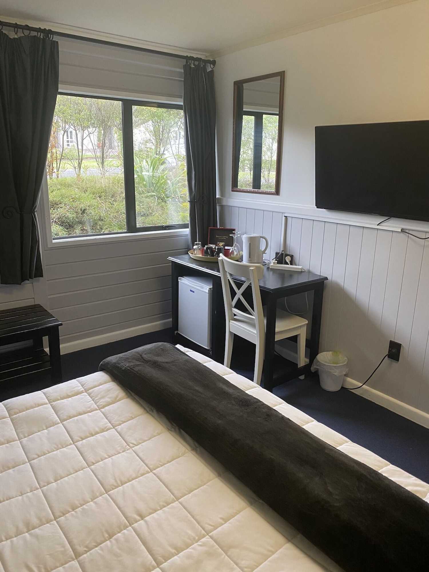 Gift card for Lakefront Lodge Taupo Gift card for Lakefront Lodge Taupo