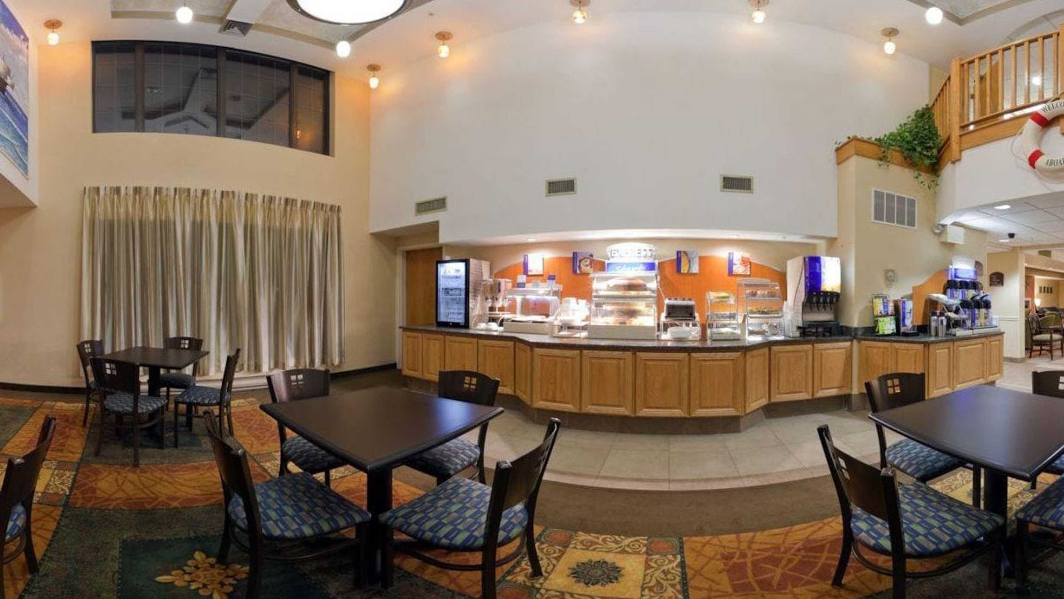 Gift card for Holiday Inn Express Hotel & Suites Carneys Point by Ihg Gift card for Holiday Inn Express Hotel & Suites Carneys Point by Ihg