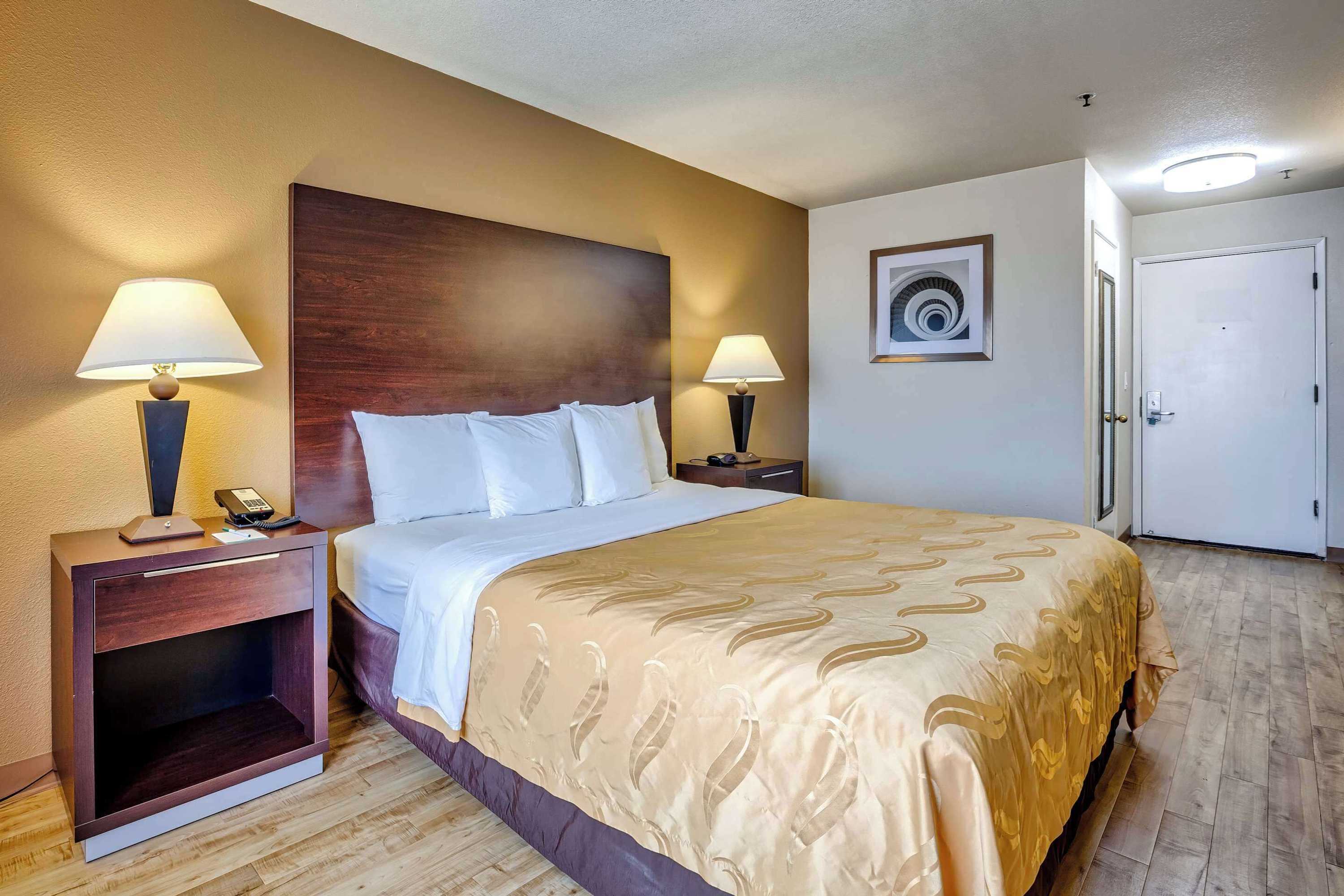 Gift card for Quality Inn Near Six Flags Discovery Kingdom - Napa Valley Gift card for Quality Inn Near Six Flags Discovery Kingdom - Napa Valley