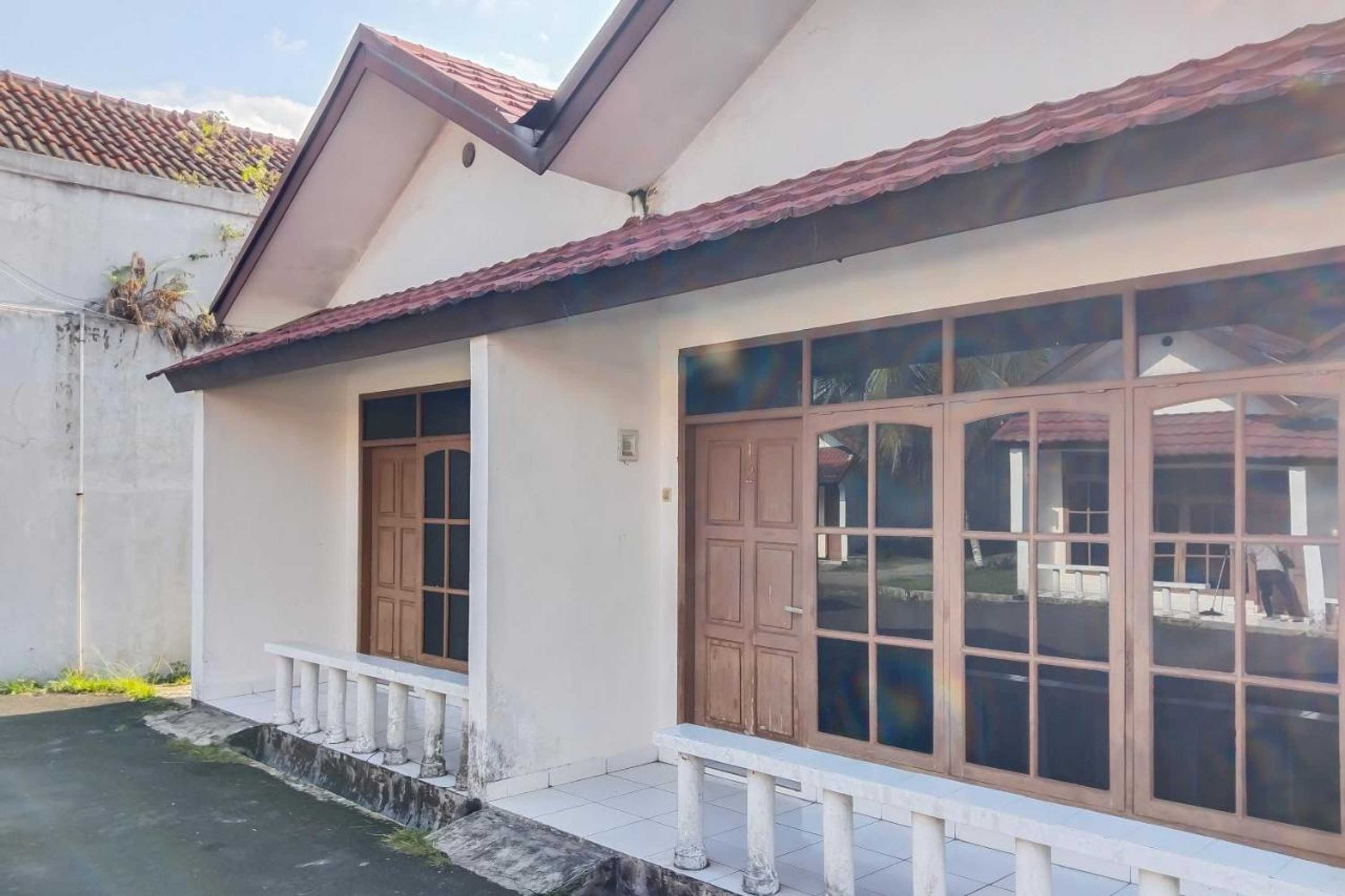 Gift card for Spot ON 2341 Hotel Padjajaran 2