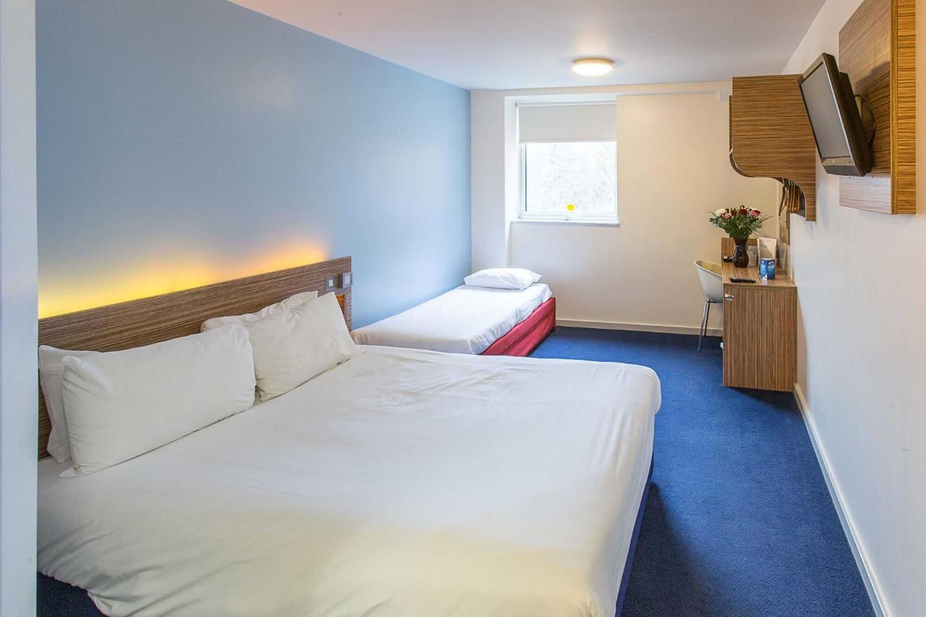 Gift card for Redwings Lodge Wolverhampton Gift card for Redwings Lodge Wolverhampton