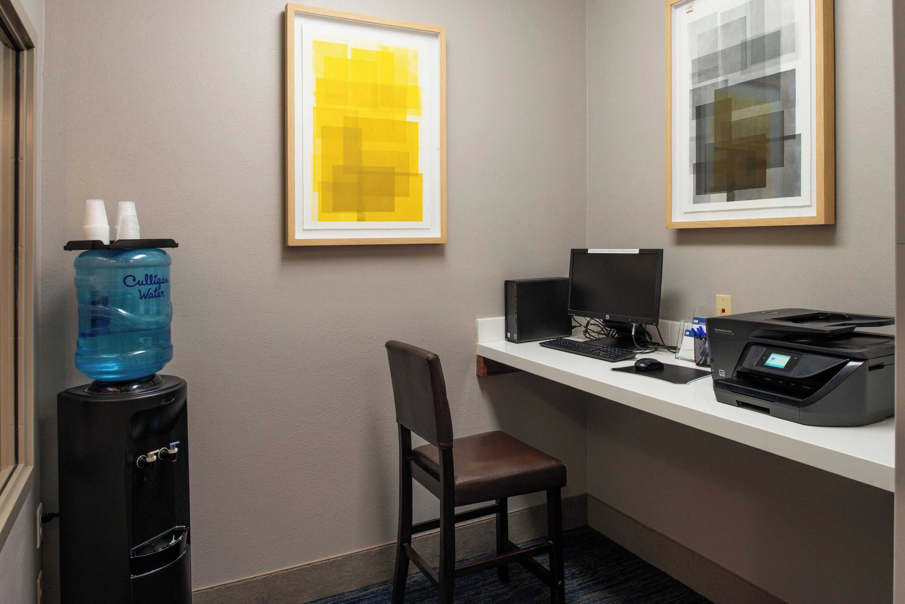 Gift card for Holiday Inn Express Hotel & Suites Fort Atkinson by Ihg