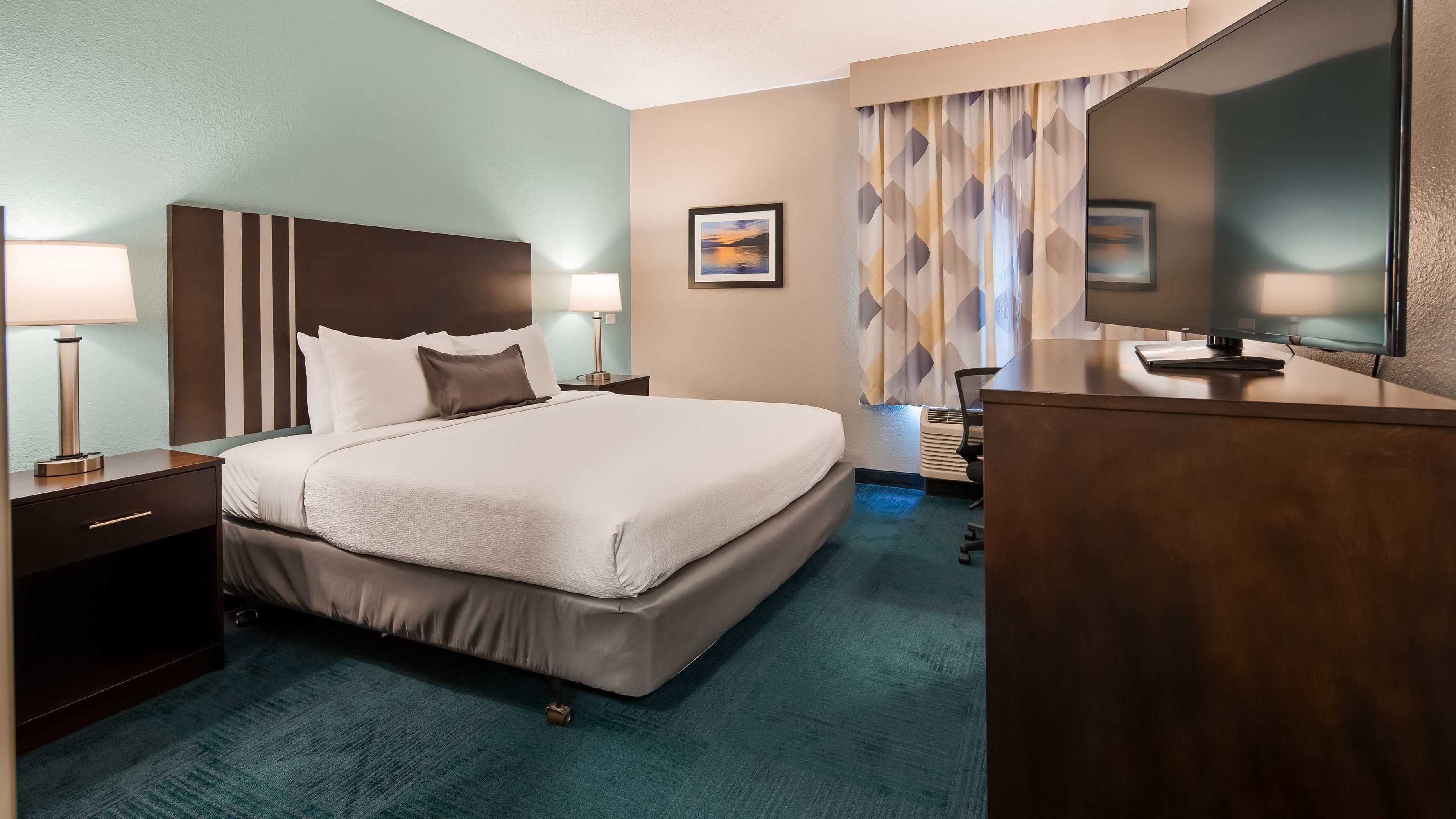 Gift card for Best Western St. Clairsville Inn & Suites Gift card for Best Western St. Clairsville Inn & Suites