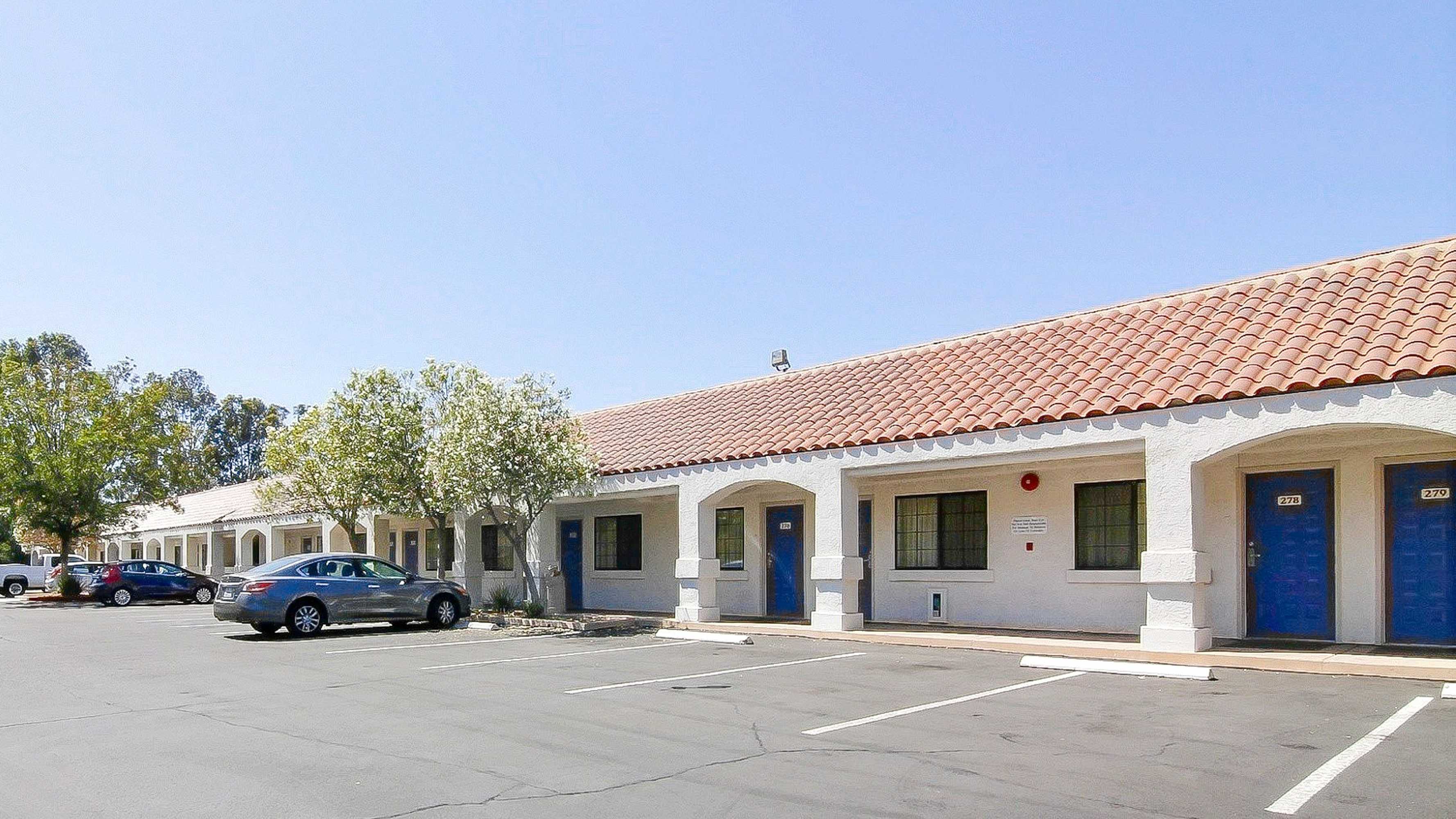Gift card for Motel 6 Thousand Oaks, CA Gift card for Motel 6 Thousand Oaks, CA