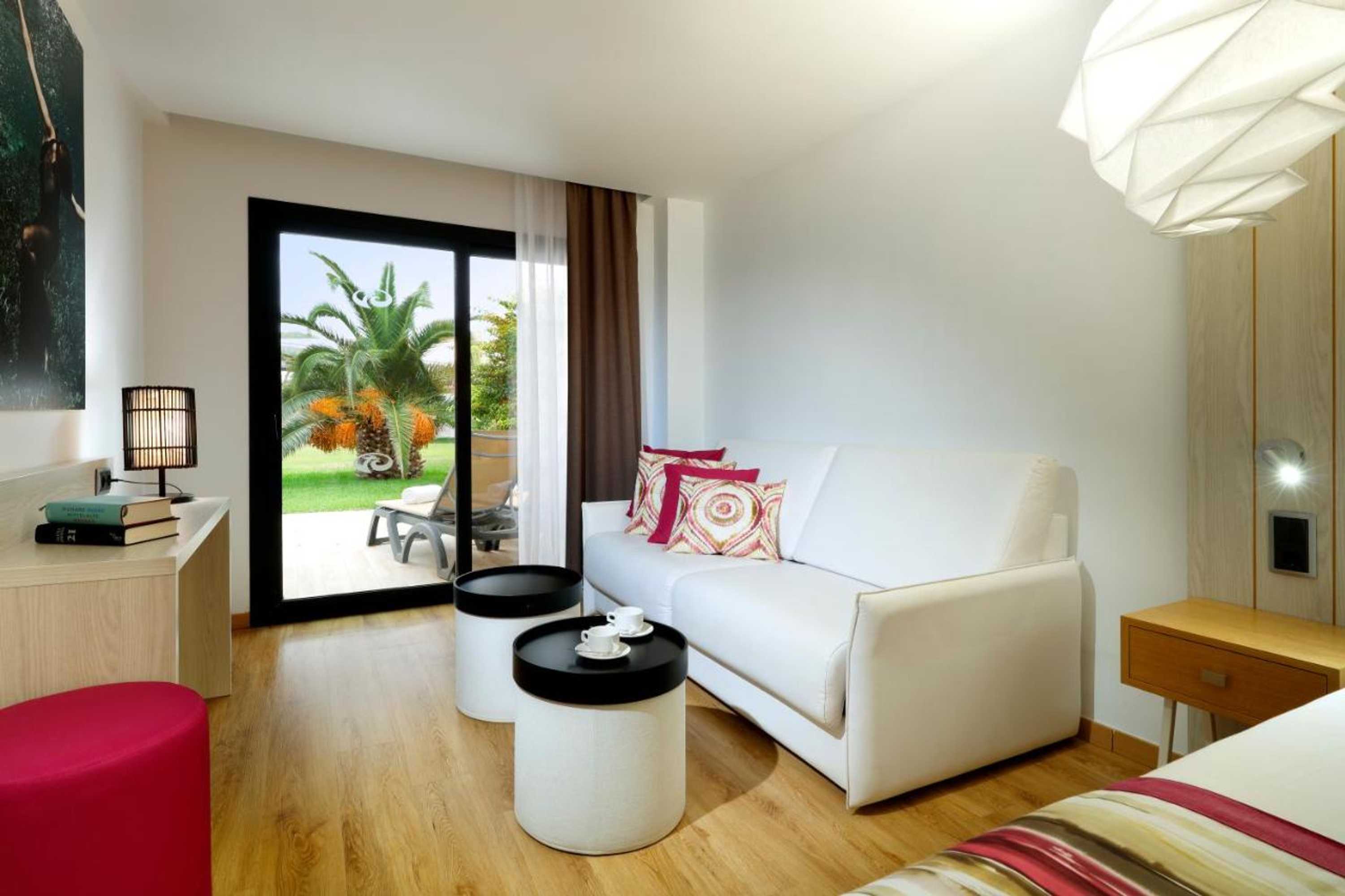 Gift card for Grand Palladium White Island Resort & Spa - All Inclusive Gift card for Grand Palladium White Island Resort & Spa - All Inclusive