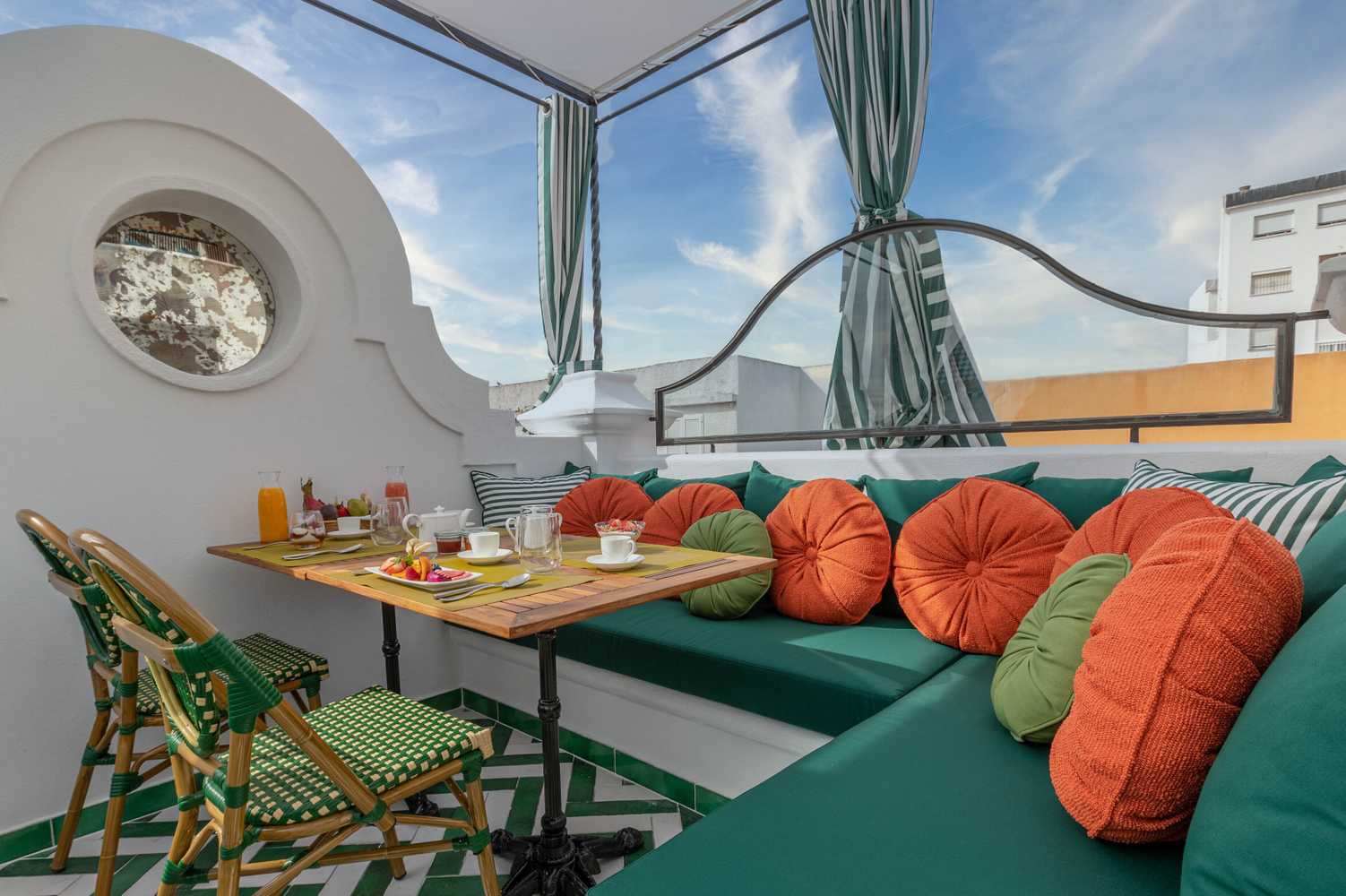 Gift card for Hotel Claude Marbella Gift card for Hotel Claude Marbella