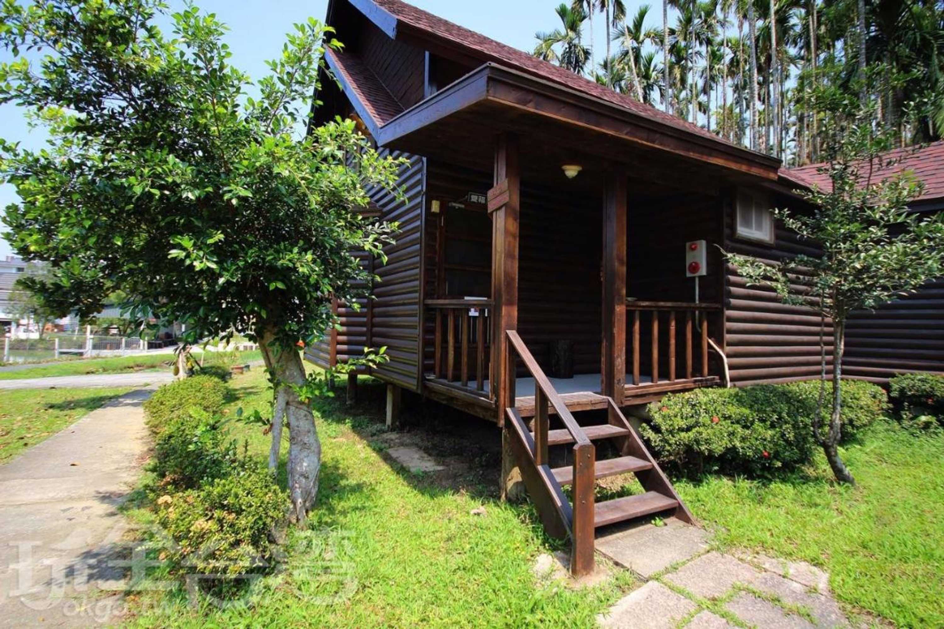 Gift card for Double Lake Villa