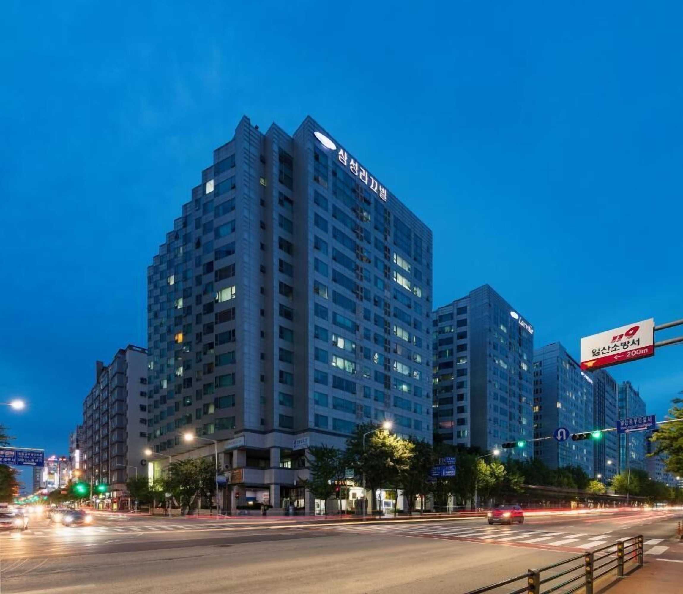 Gift card for Binch House