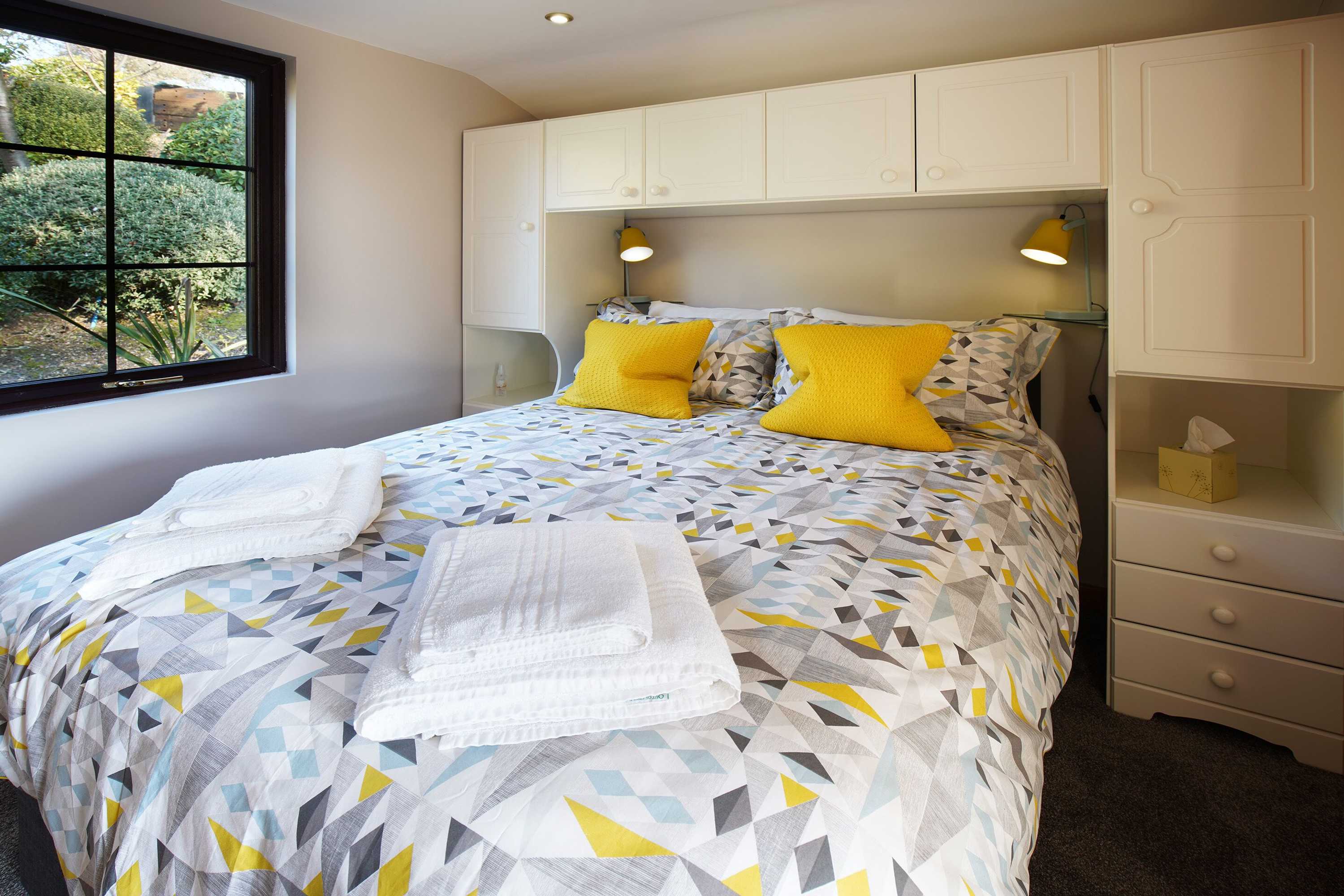Gift card for Hamble Retreat House And Luxury Studios Gift card for Hamble Retreat House And Luxury Studios