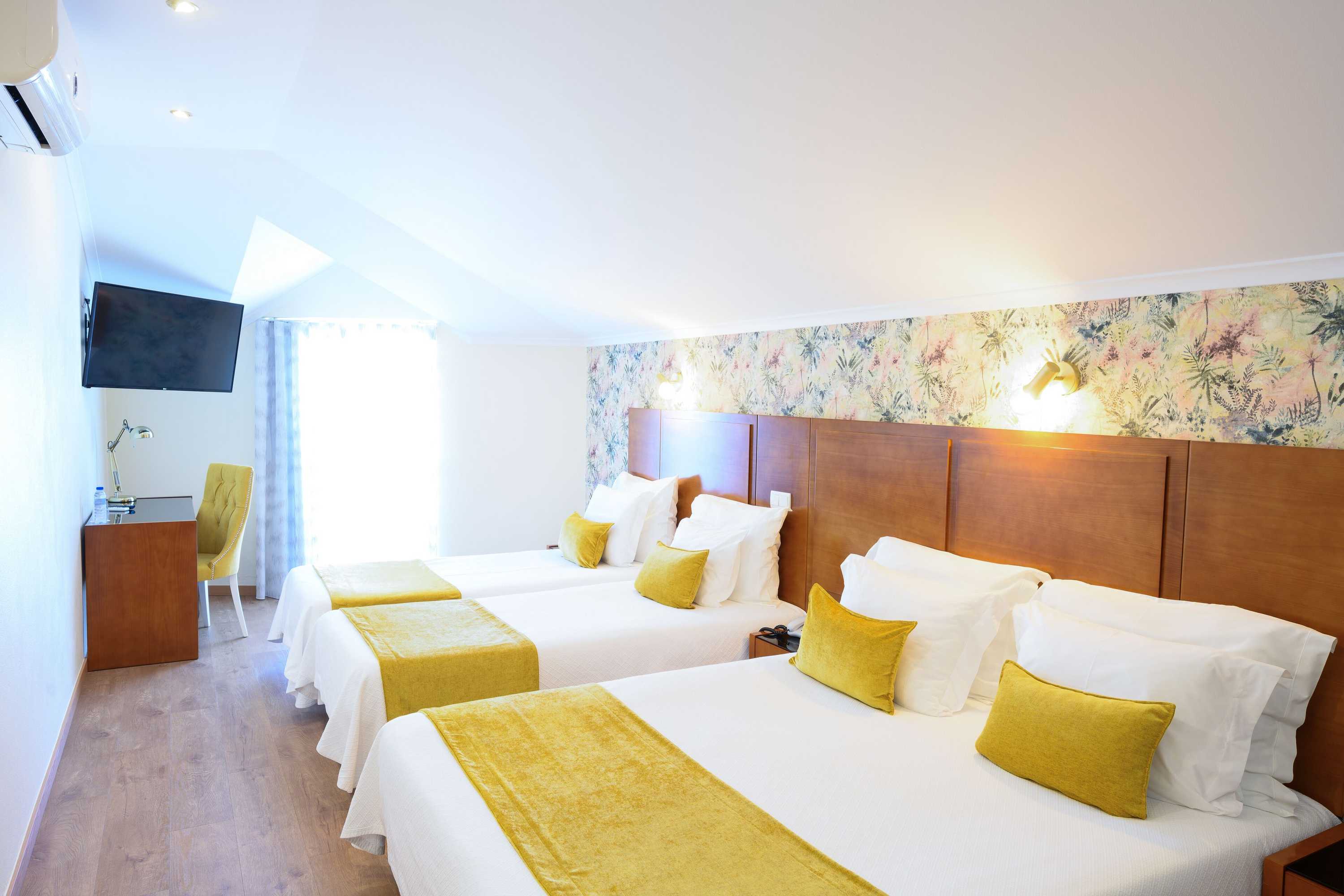 Gift card for Recomeçar Suites & Breakfast Please Gift card for Recomeçar Suites & Breakfast Please