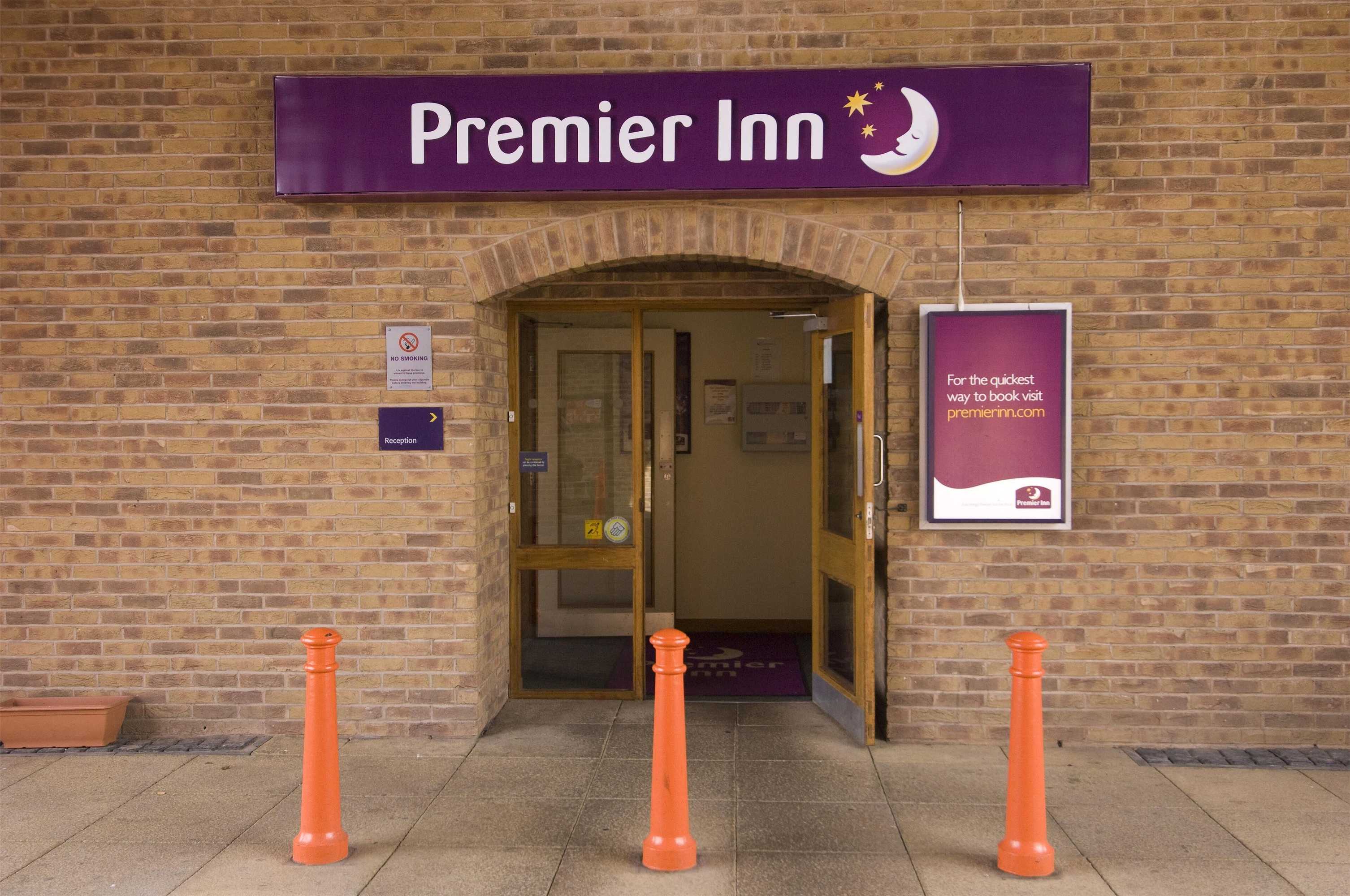 Gift card for Premier Inn Sheffield/barnsley (m1 Jct36)