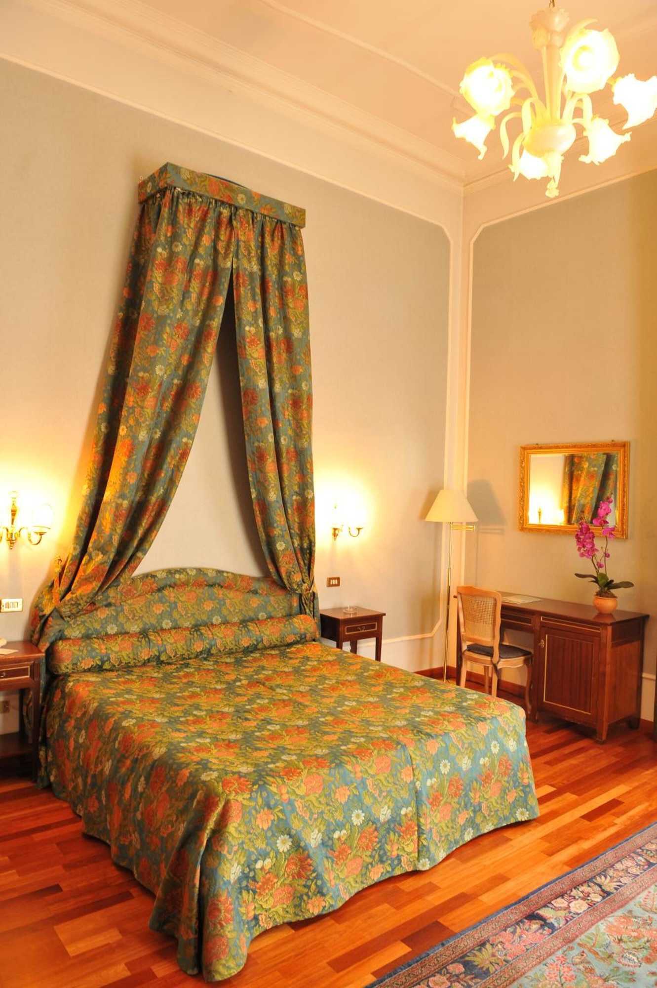 Gift card for Grande Albergo Quattro Stagioni Gift card for Grande Albergo Quattro Stagioni