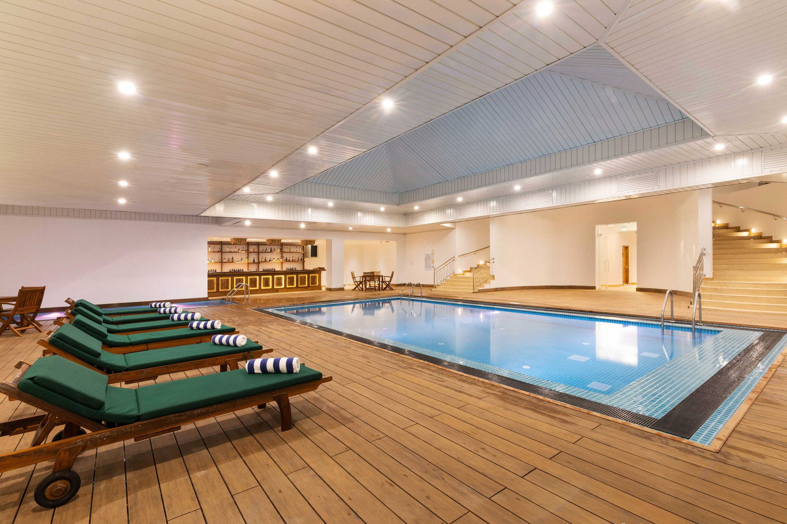 Gift card for Araliya Red - Budget Friendly Hotel- Where You Find Stunning 360 Panoramic View of Nuwara Eliya