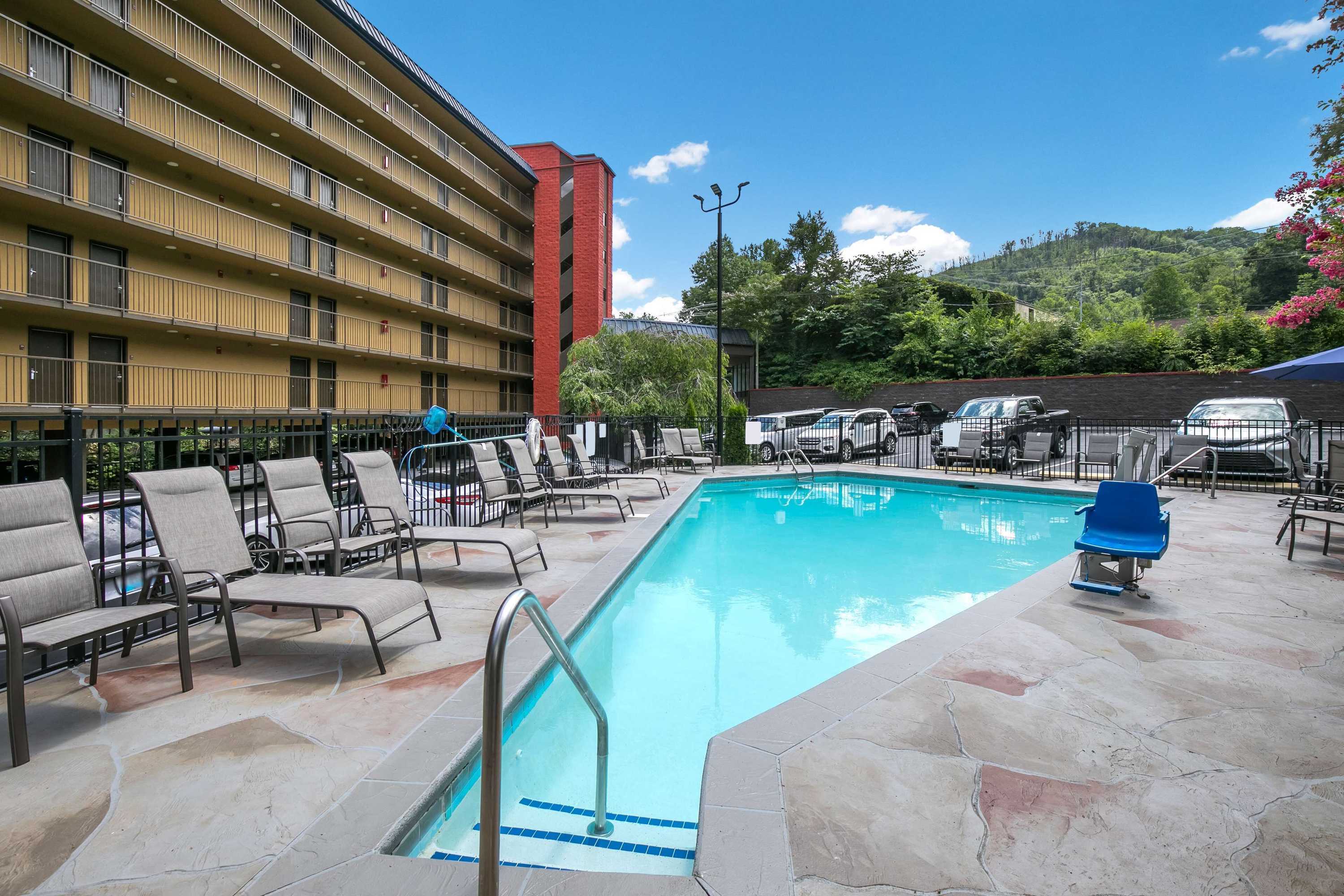 Gift card for Surestay Plus Hotel by Best Western Gatlinburg Gift card for Surestay Plus Hotel by Best Western Gatlinburg