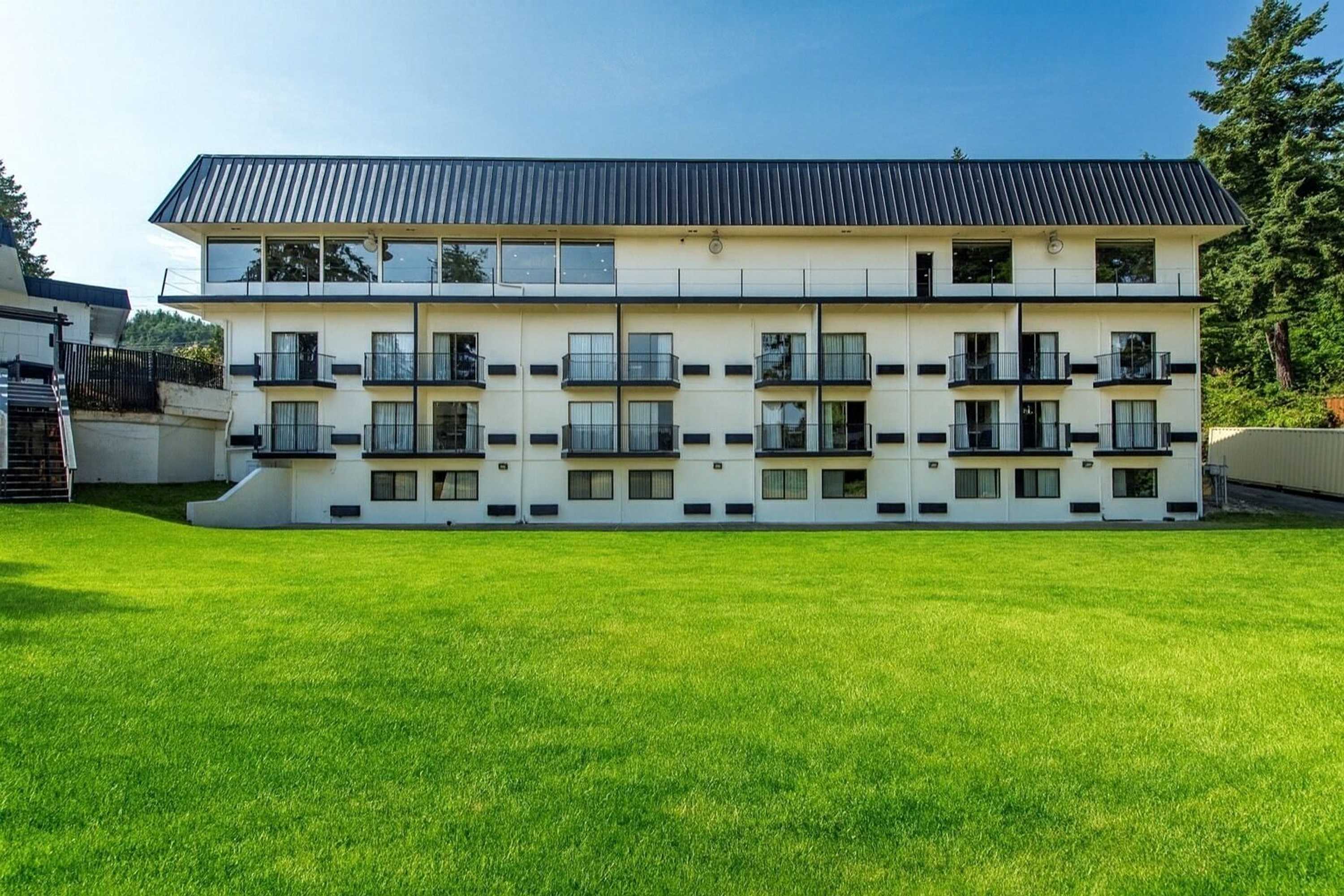 Gift card for Oyster Bay Inn & Suites