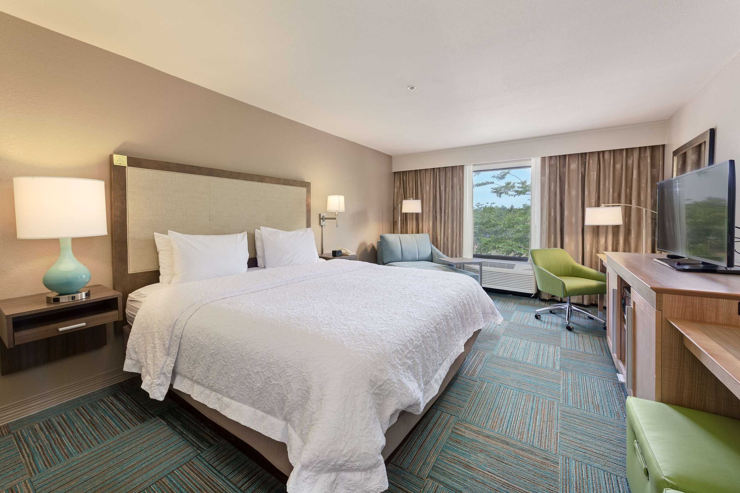 Gift card for Hampton Inn Niceville - Eglin Air Force Base Gift card for Hampton Inn Niceville - Eglin Air Force Base