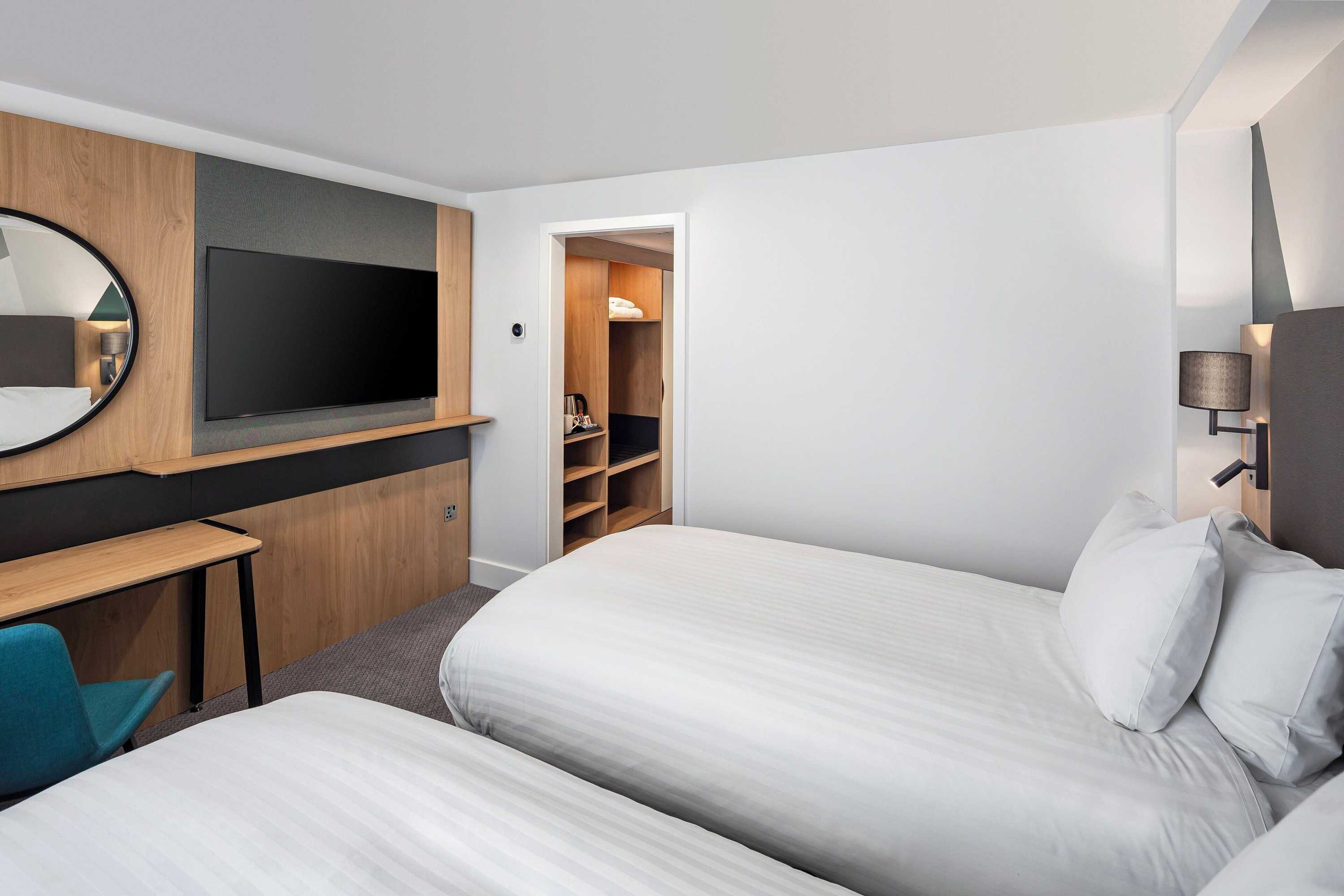 Gift card for Holiday Inn Gloucester-Cheltenham by Ihg Gift card for Holiday Inn Gloucester-Cheltenham by Ihg