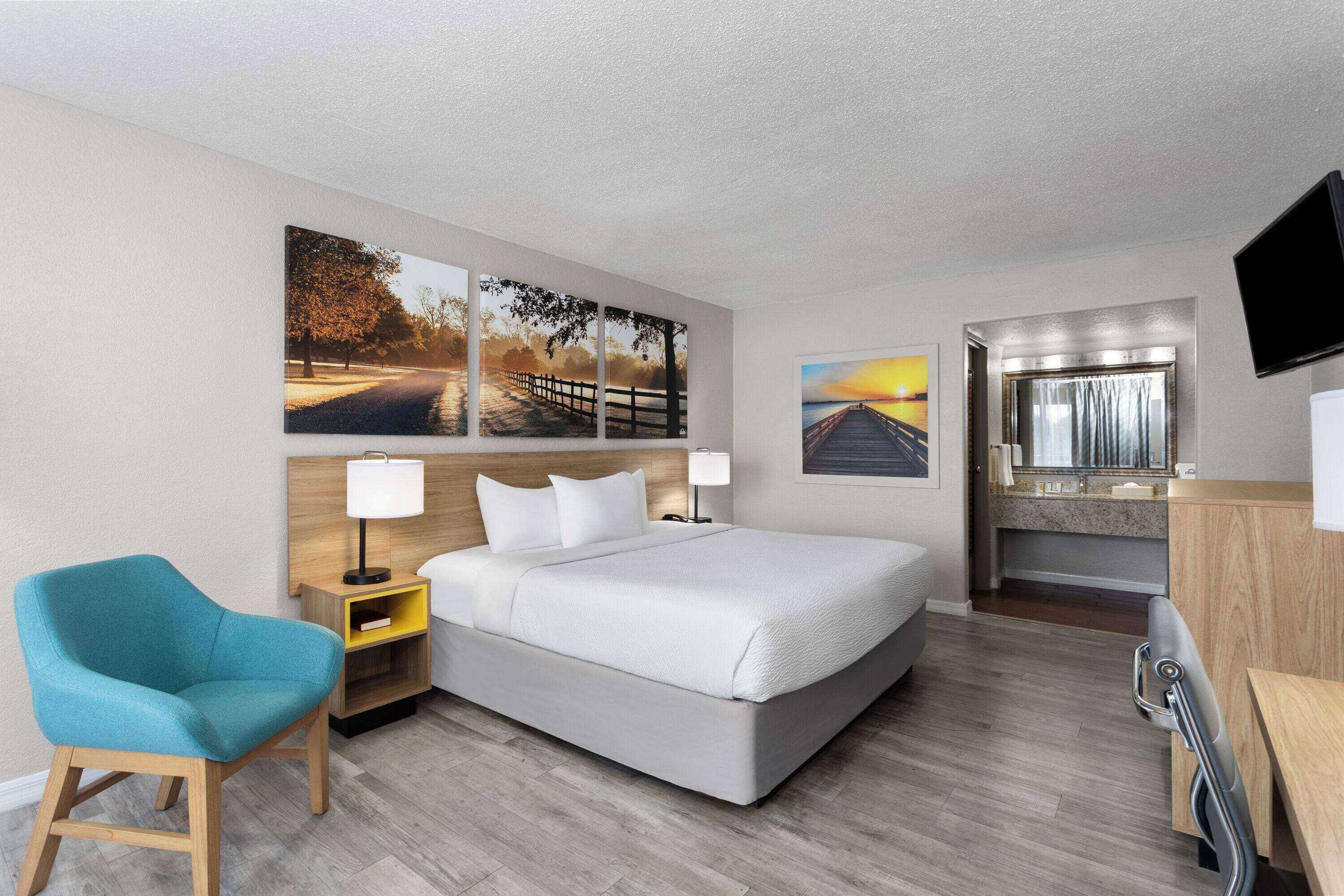 Gift card for Days Inn by Wyndham Wildwood I-75 Gift card for Days Inn by Wyndham Wildwood I-75