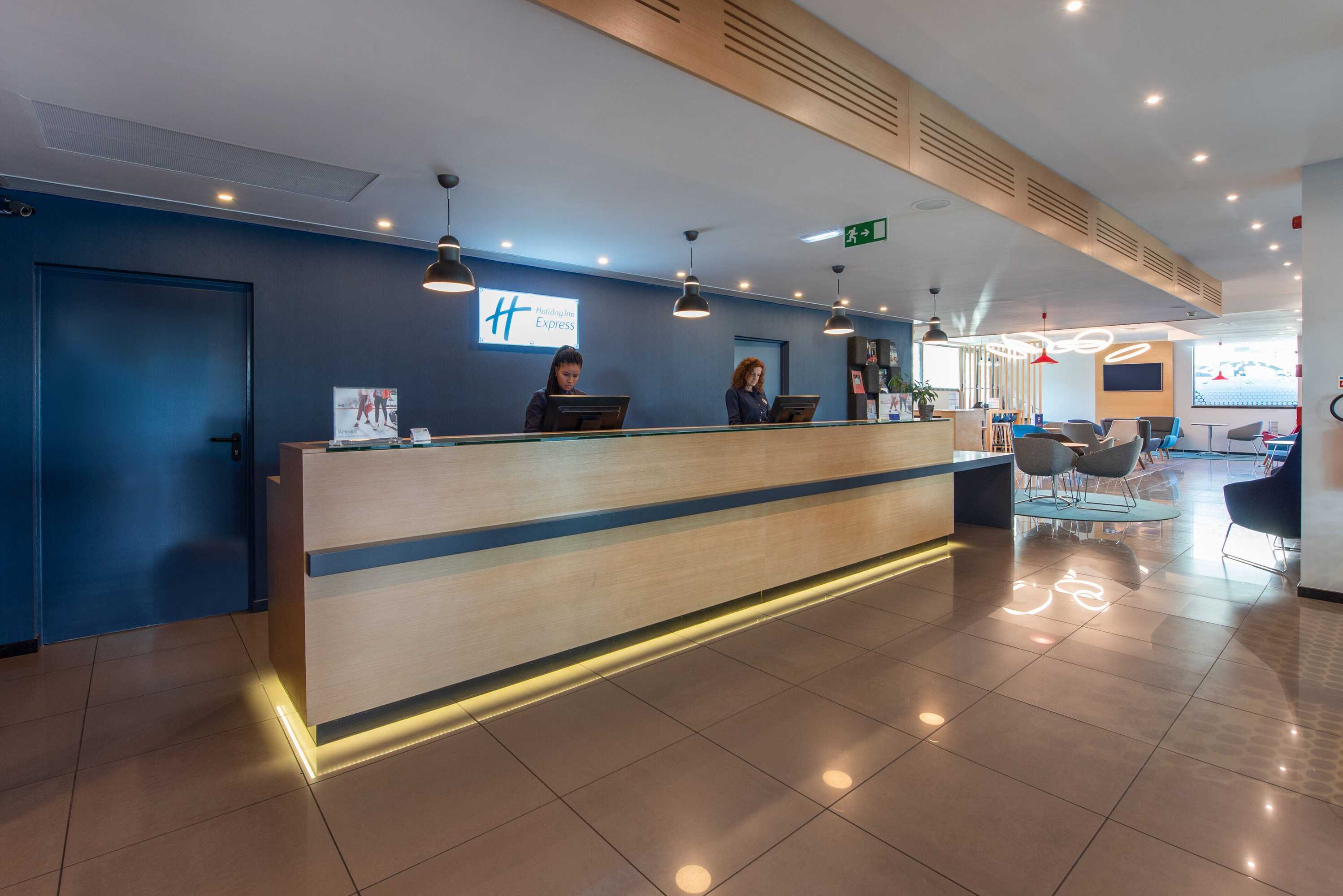 Gift card for Holiday Inn Express Lisbon Airport by Ihg
