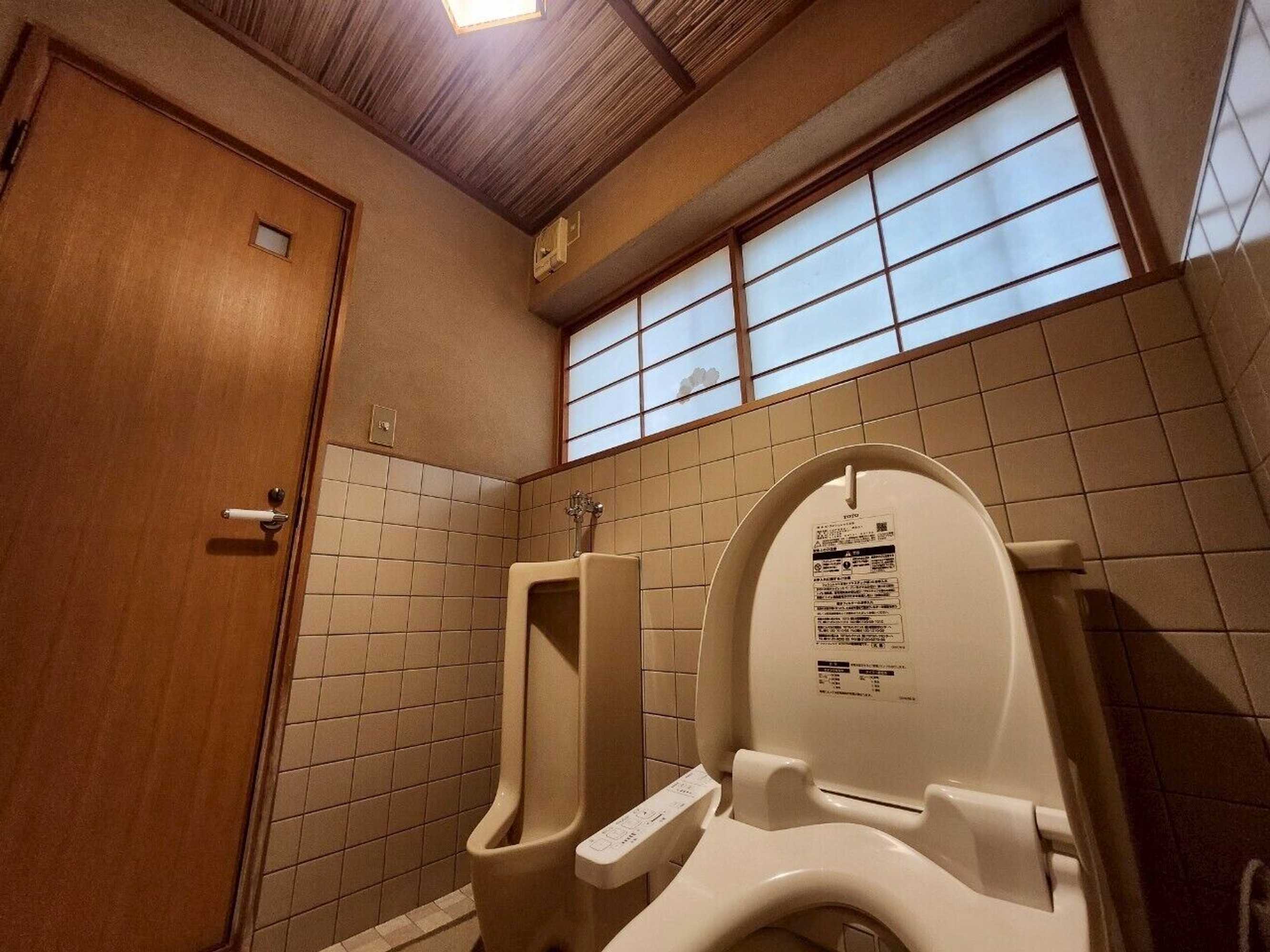 Gift card for 大阪 堺のお宿 「旧星賀亭」 Osaka Kyuhoshigatei - Classic Japanese Heritage Inn Gift card for 大阪 堺のお宿 「旧星賀亭」 Osaka Kyuhoshigatei - Classic Japanese Heritage Inn