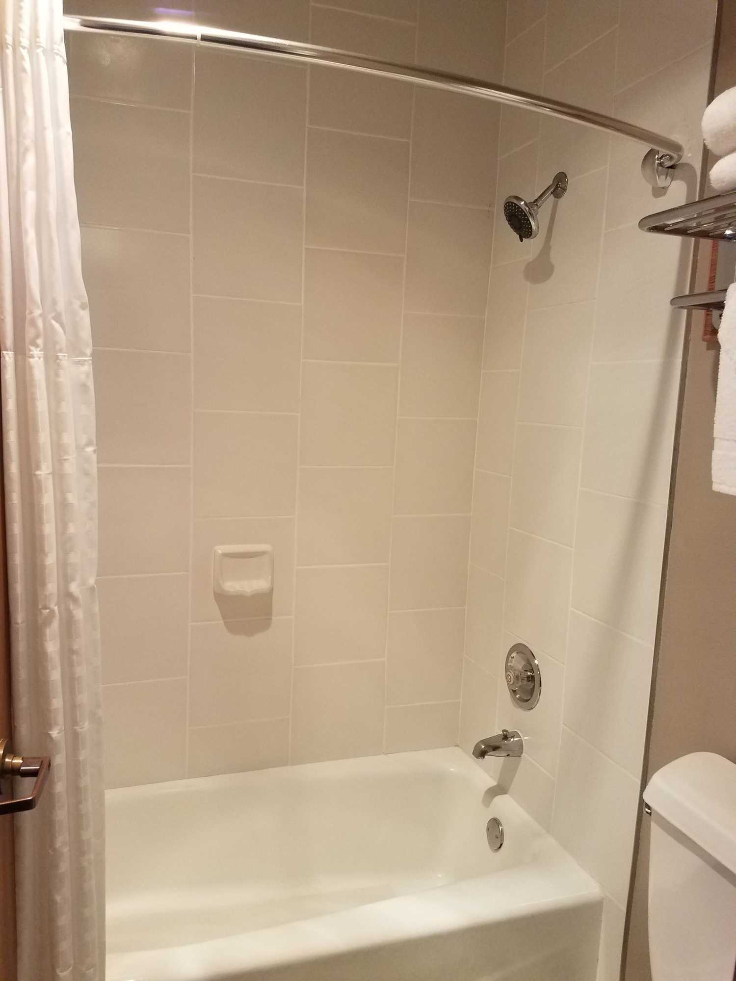 Gift card for Quality Inn & Suites Bainbridge Island