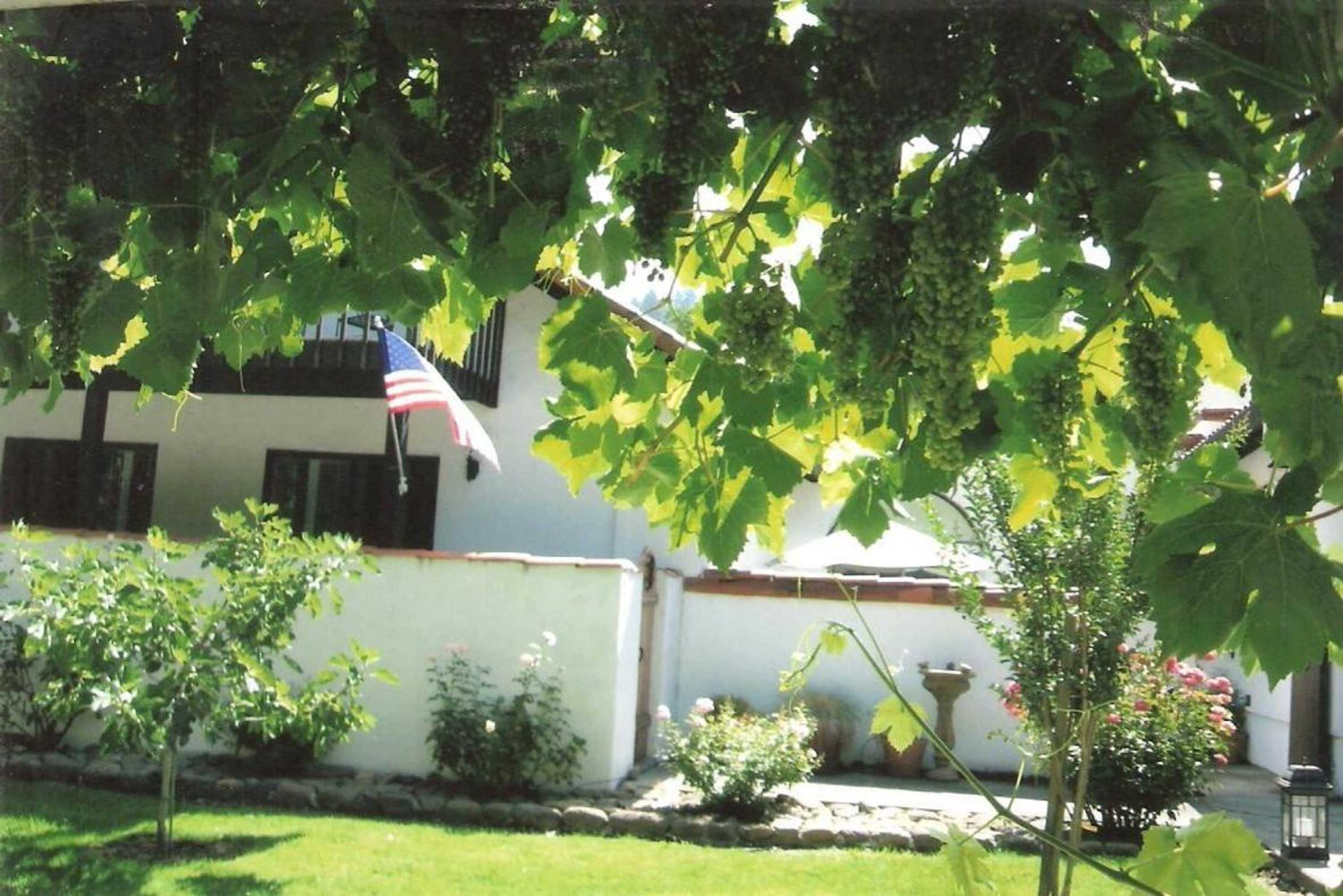 Gift card for Spanish Villa Inn