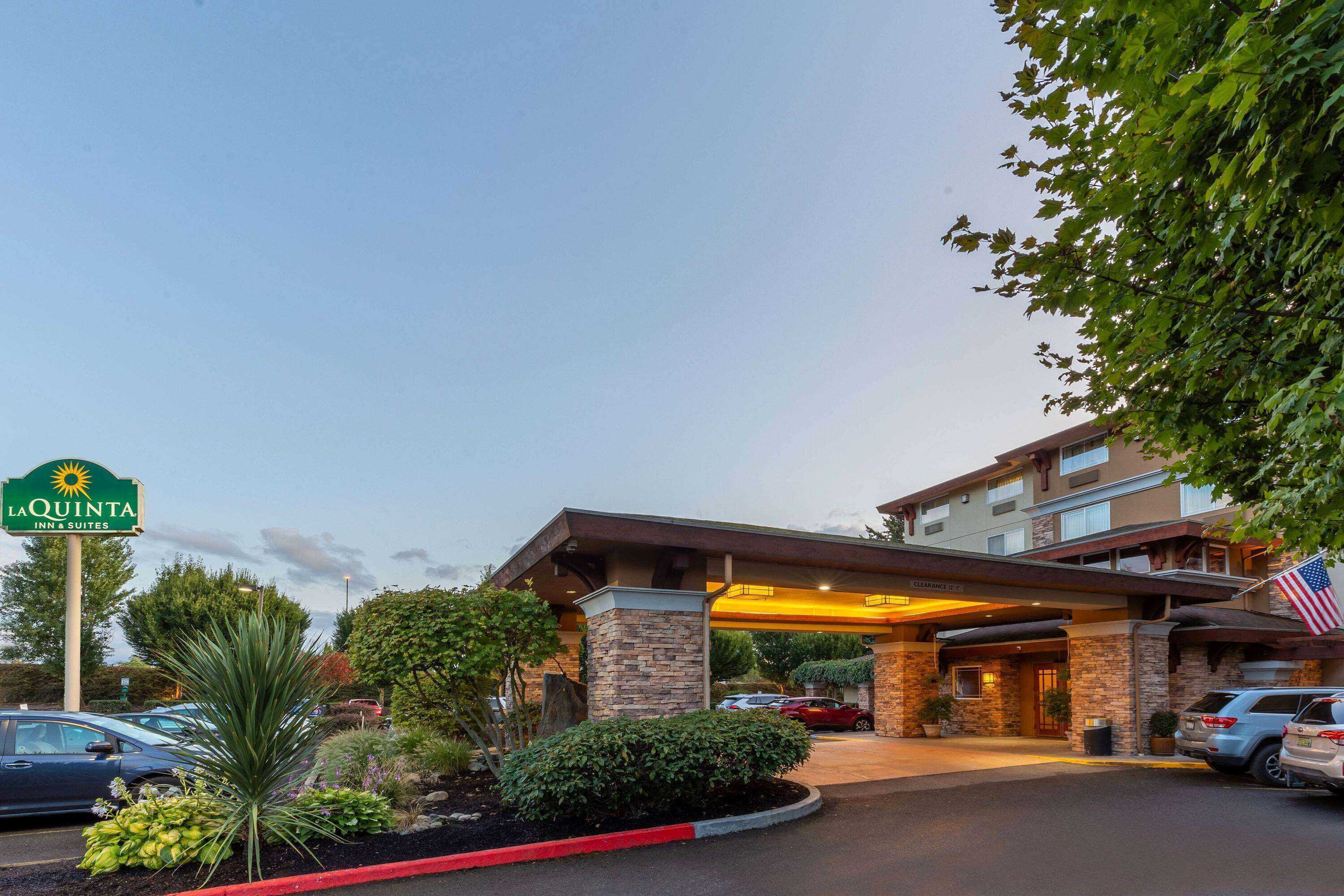 Gift card for La Quinta Inn & Suites by Wyndham Vancouver Gift card for La Quinta Inn & Suites by Wyndham Vancouver