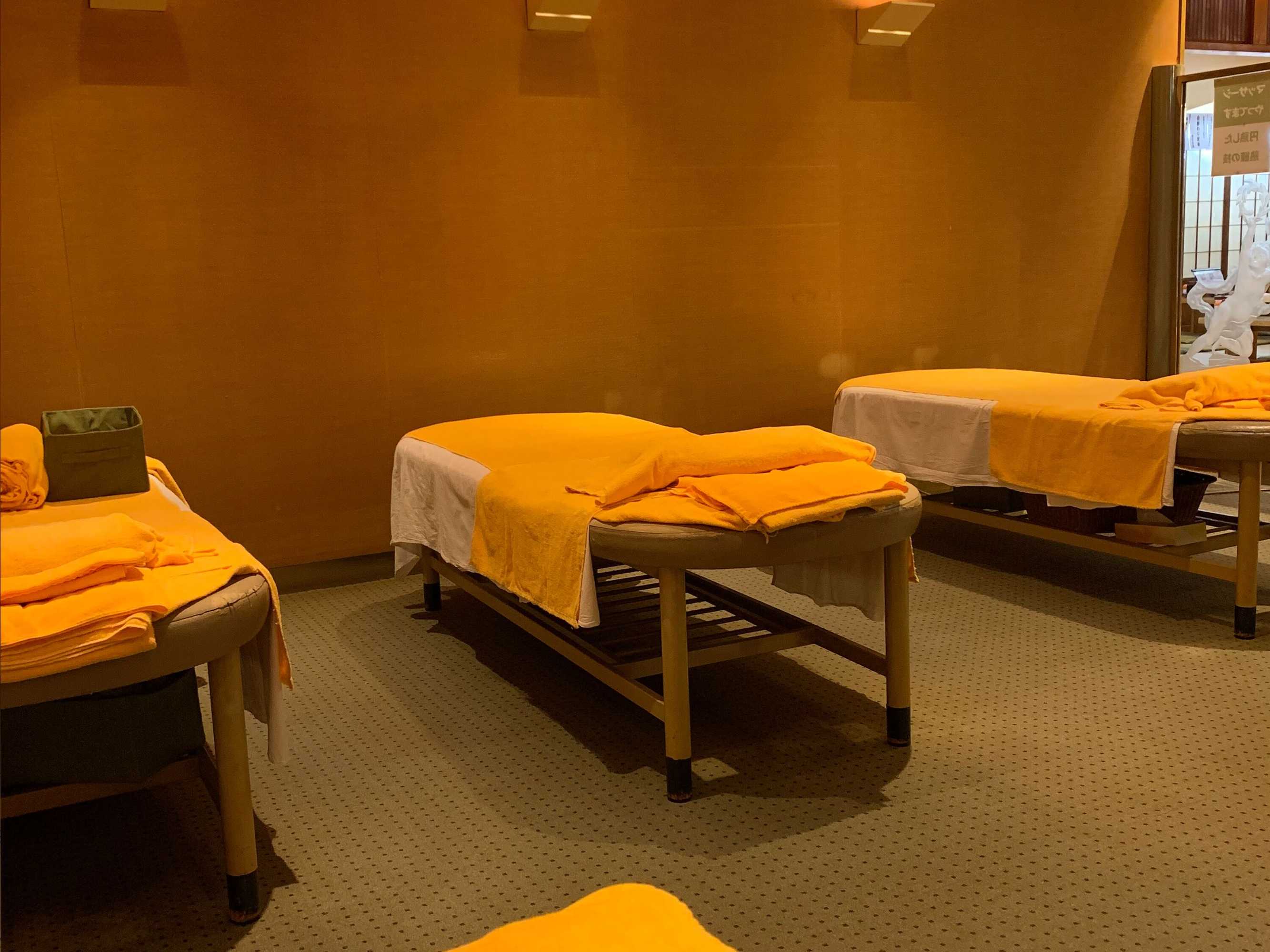 Gift card for Funabashi Grand Sauna And Capsule Hotel - Caters to Men Gift card for Funabashi Grand Sauna And Capsule Hotel - Caters to Men