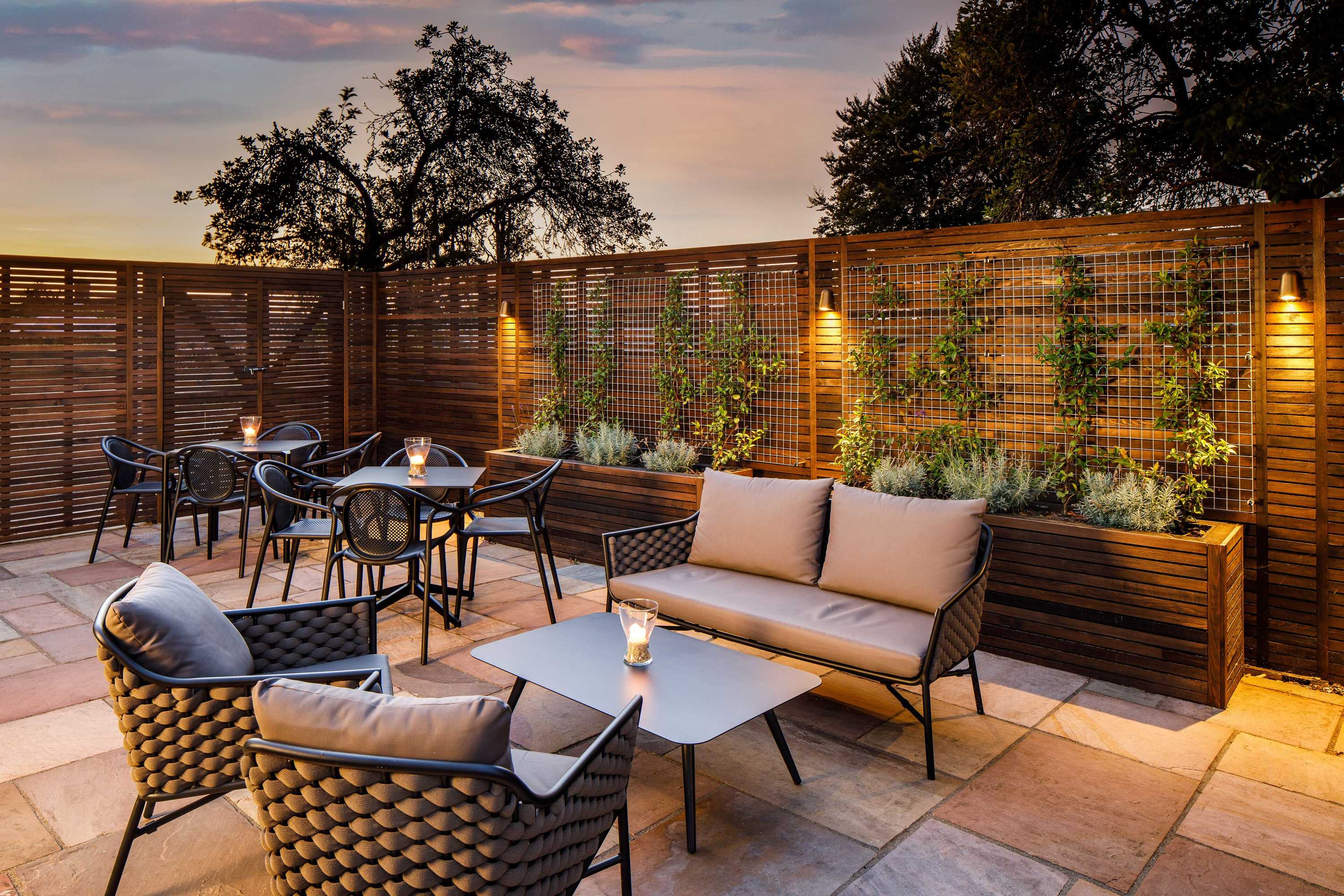 Gift card for Mercure Oxford Hawkwell House Hotel Gift card for Mercure Oxford Hawkwell House Hotel