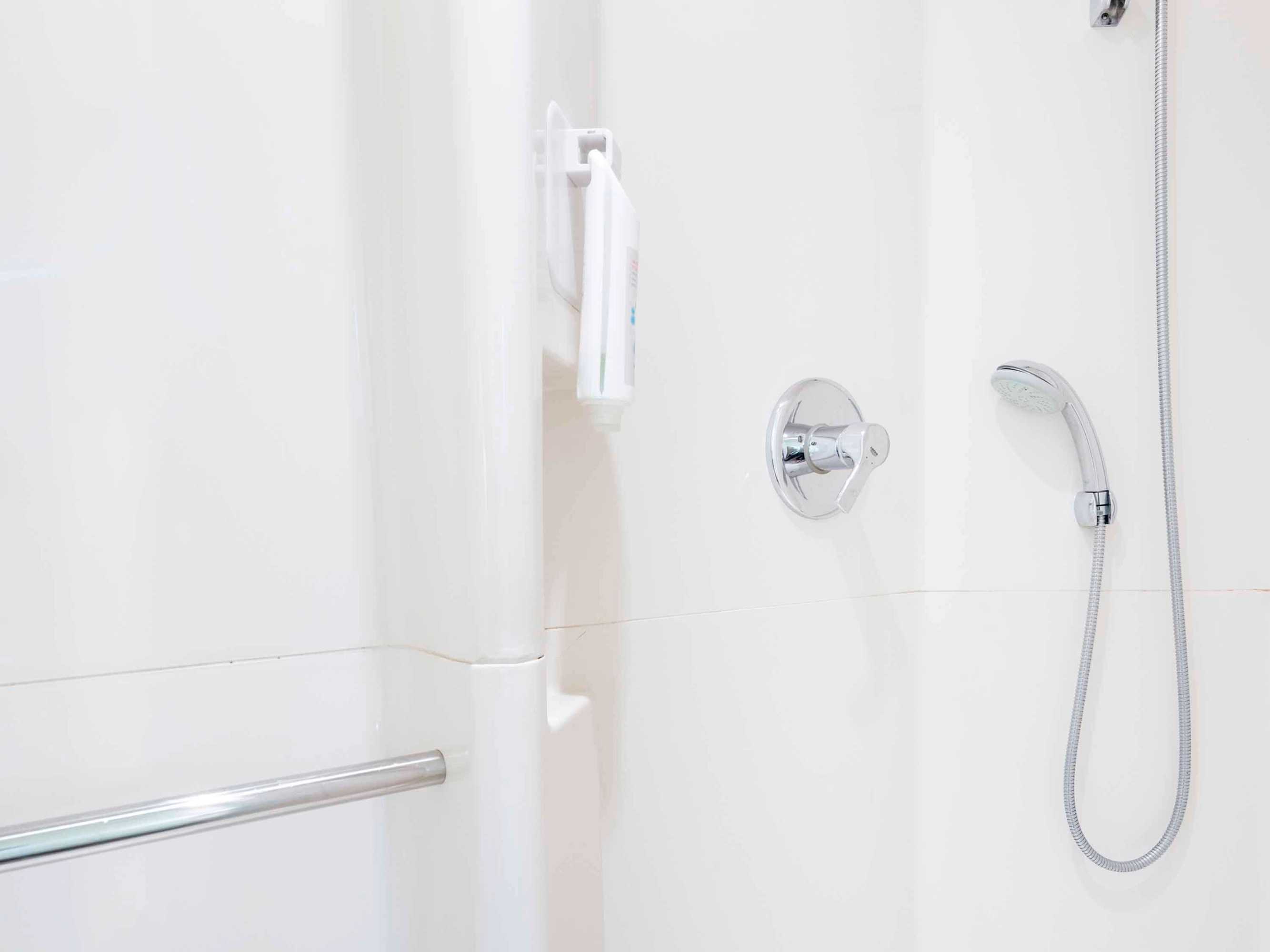 Gift card for Ibis Budget Paris Porte de Montmartre Gift card for Ibis Budget Paris Porte de Montmartre
