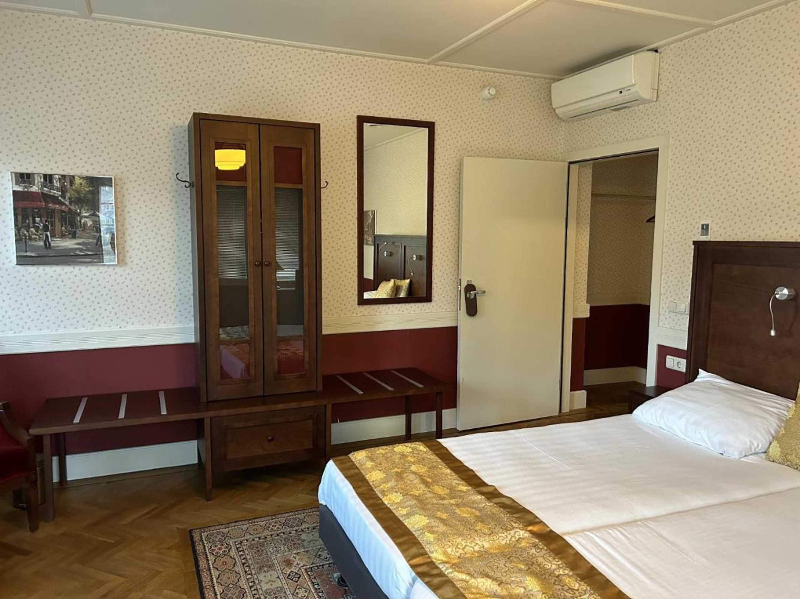 Gift card for Hotel Konbanwa