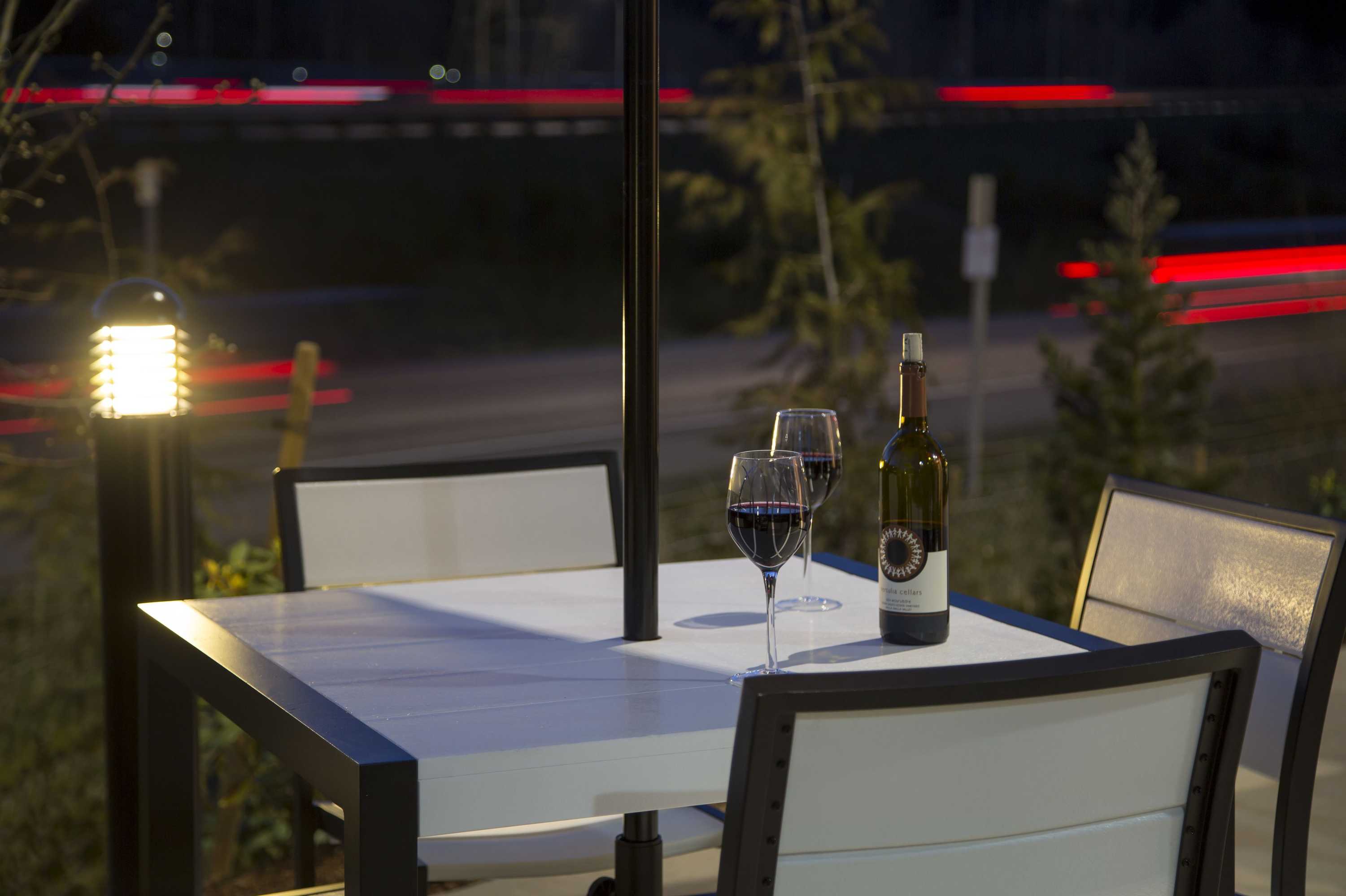 Gift card for Hampton Inn & Suites-Seattle Woodinville WA Gift card for Hampton Inn & Suites-Seattle Woodinville WA