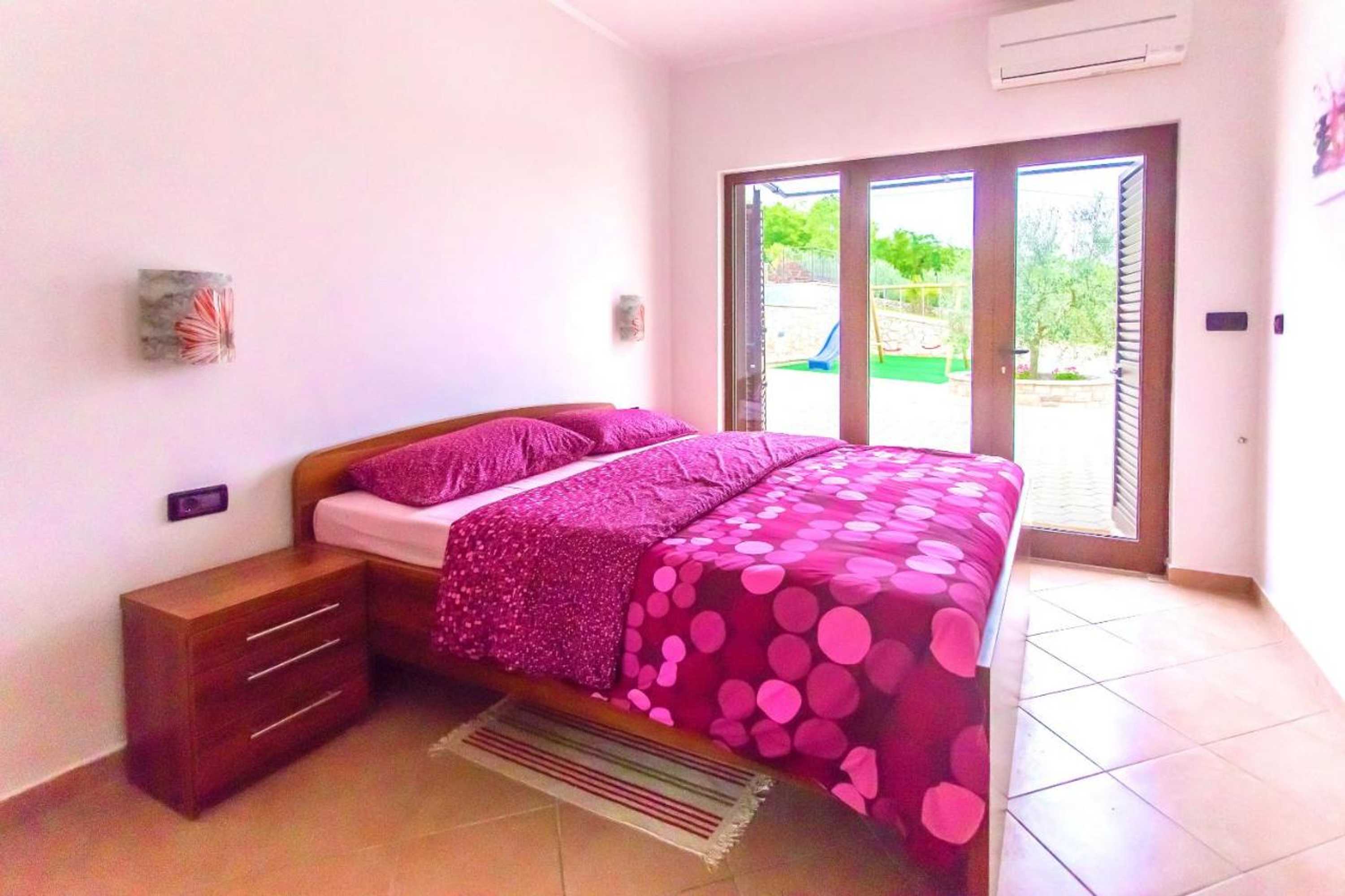 Gift card for Villa Lara