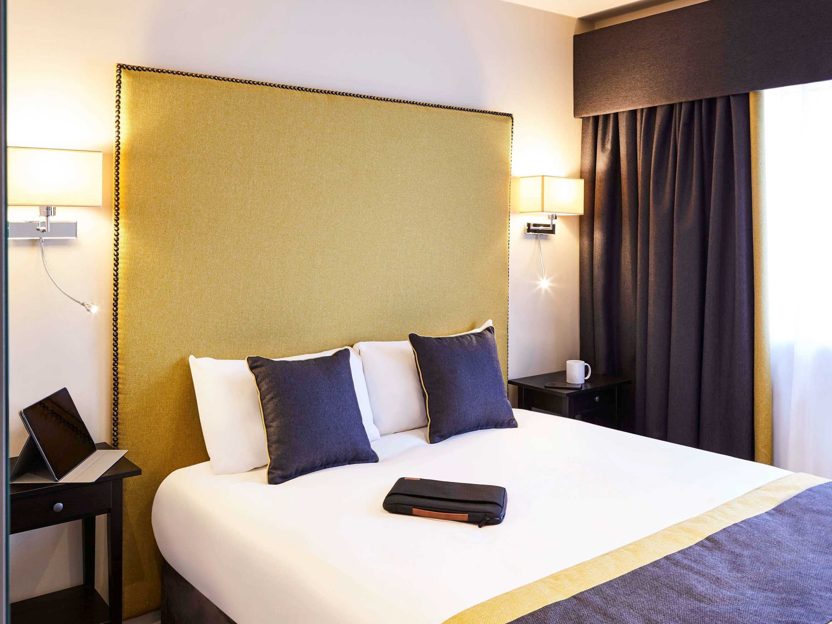 Gift card for Mercure Newbury West Grange Hotel Gift card for Mercure Newbury West Grange Hotel