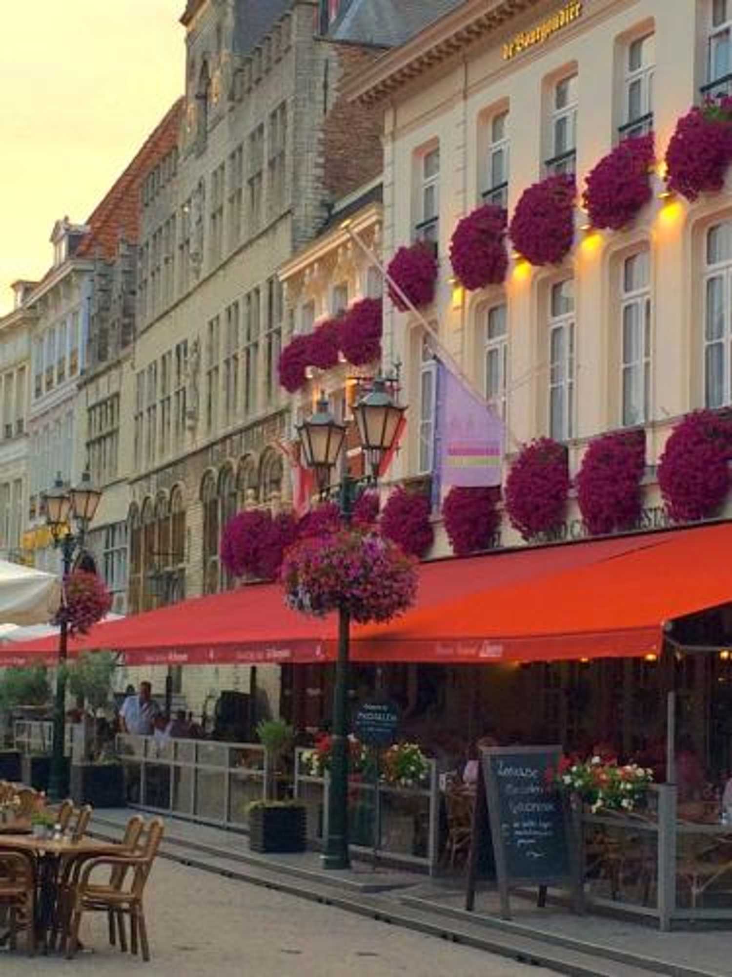 Gift card for Grand Cafe Hotel de Bourgondier Gift card for Grand Cafe Hotel de Bourgondier