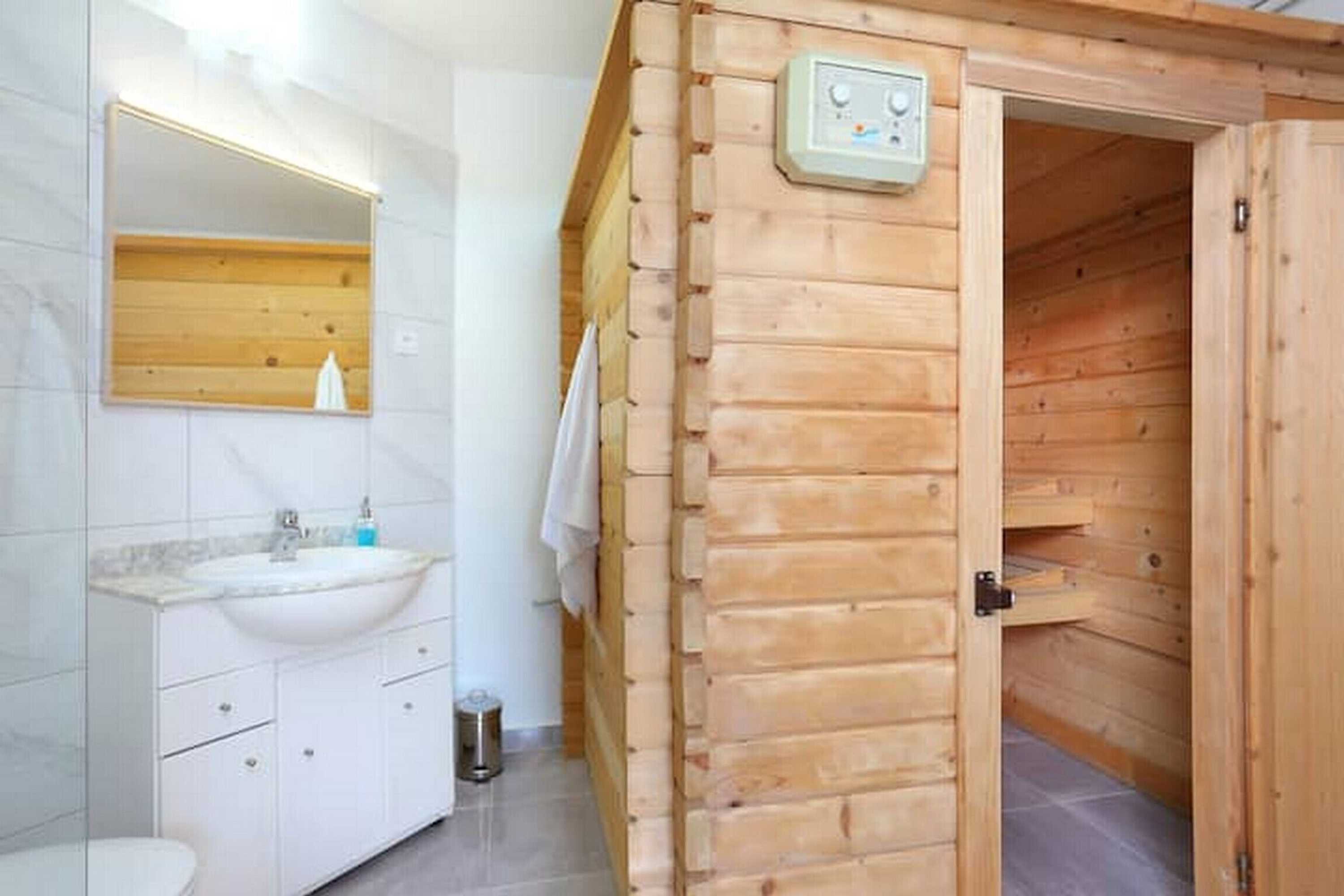 Gift card for Holiday Home Mons Aureus