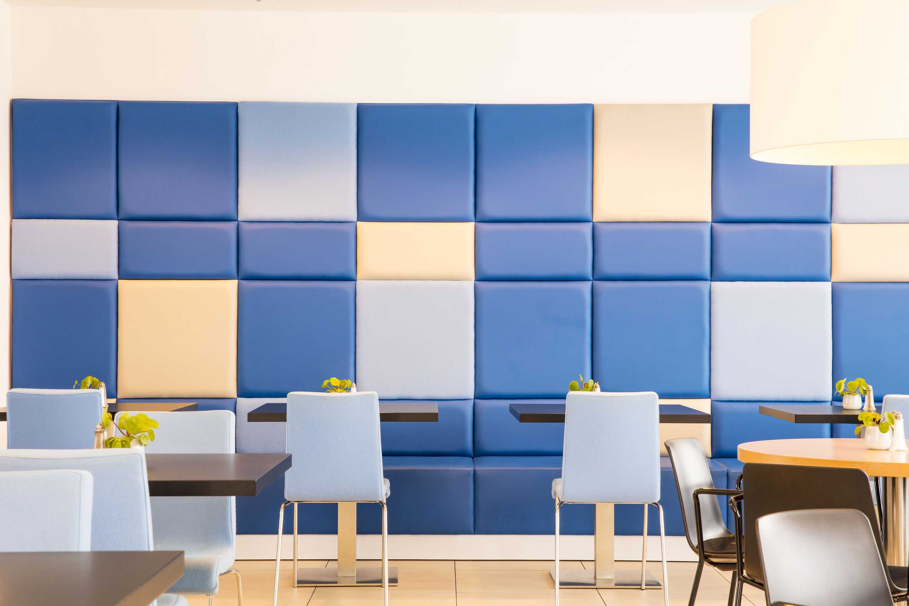 Gift card for Holiday Inn Express Amsterdam - Arena Towers by Ihg