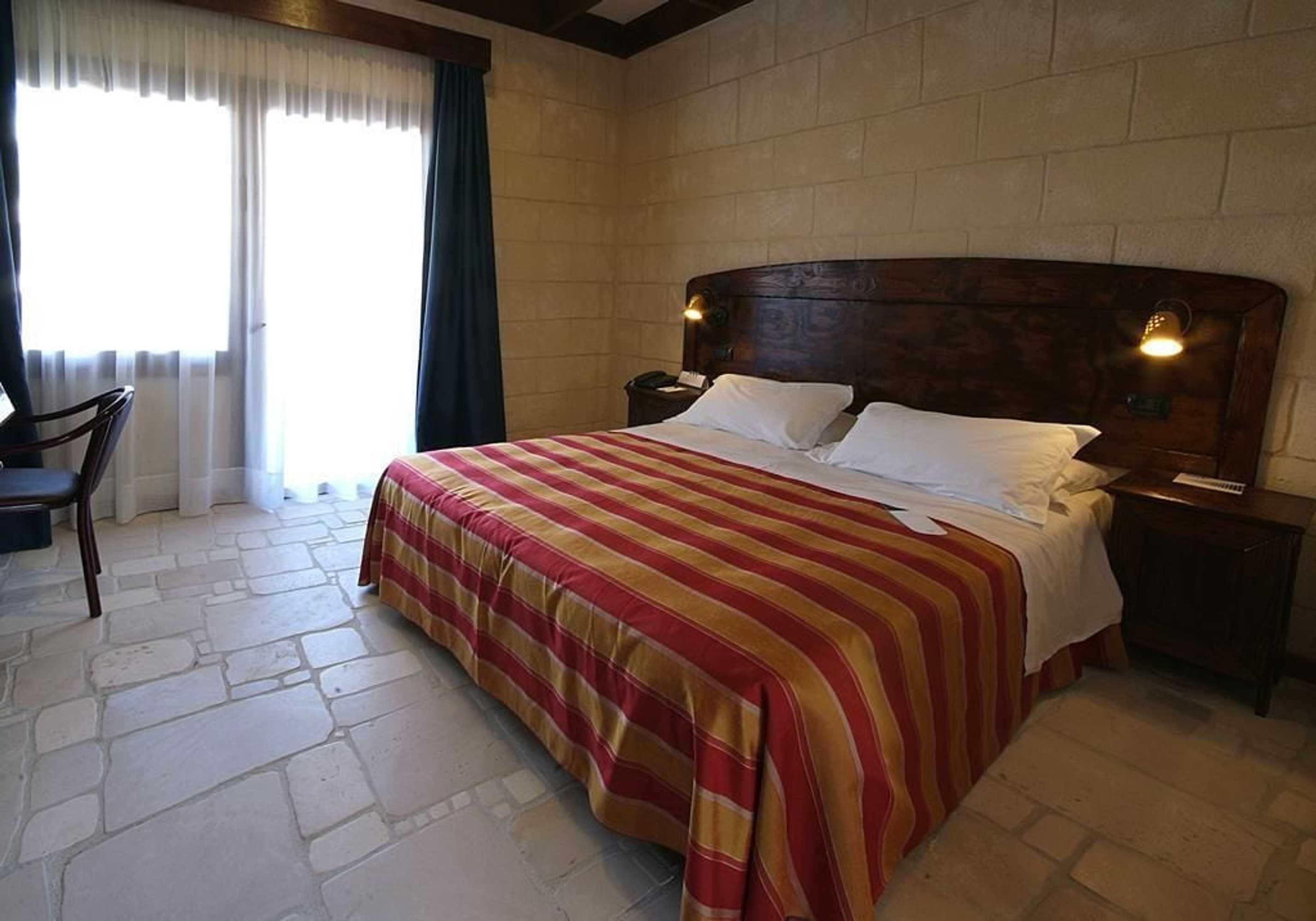 Gift card for Unahotels Regina Bari Gift card for Unahotels Regina Bari