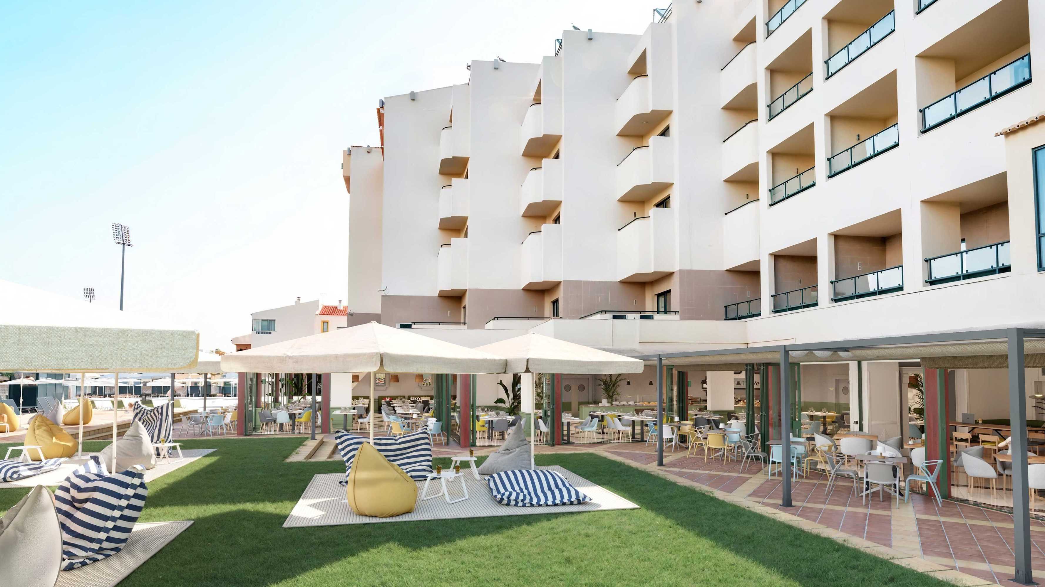 Gift card for Holiday Inn Algarve Albufeira by Ihg Gift card for Holiday Inn Algarve Albufeira by Ihg