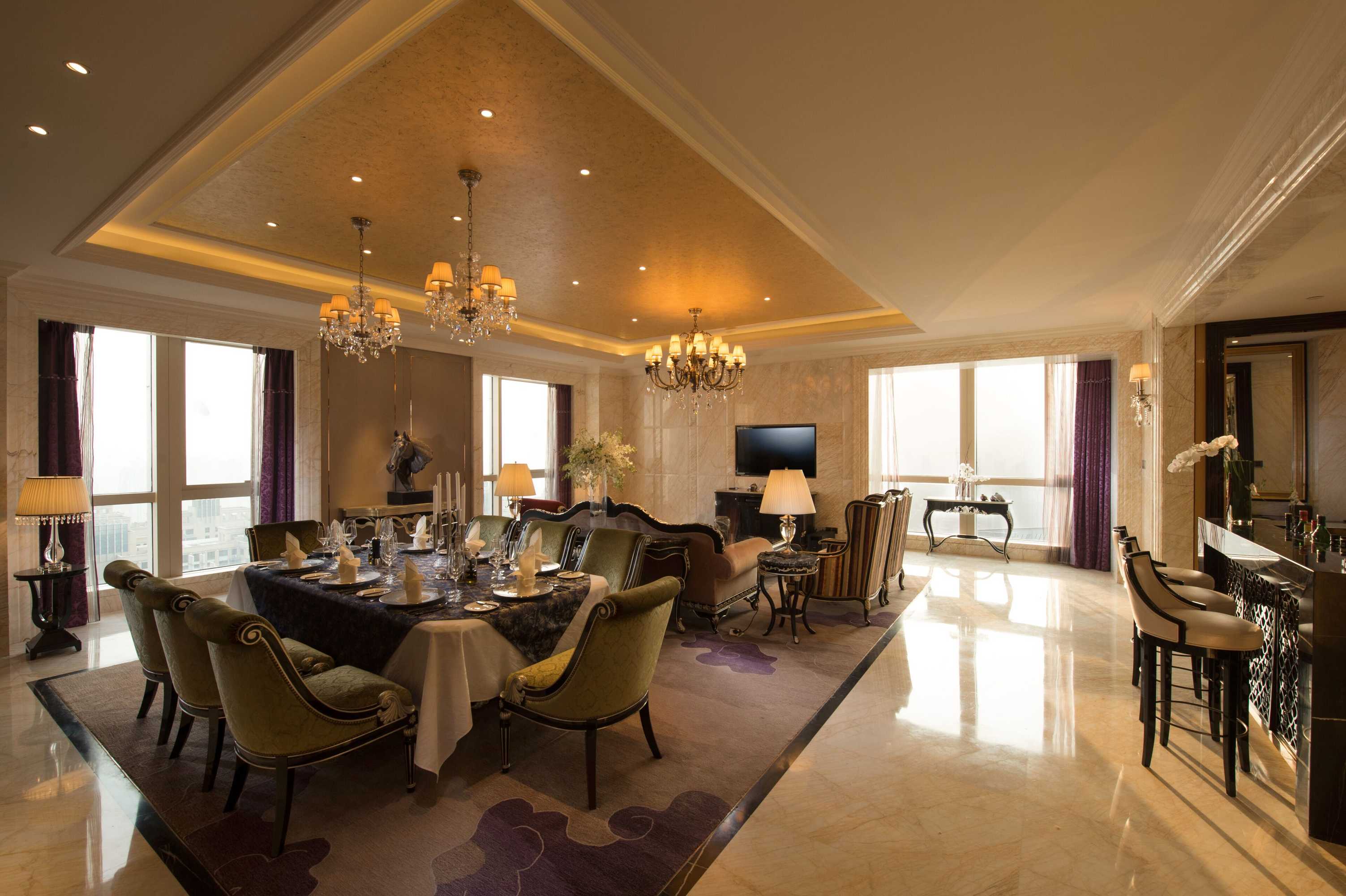 Gift card for Hilton Zhengzhou Gift card for Hilton Zhengzhou