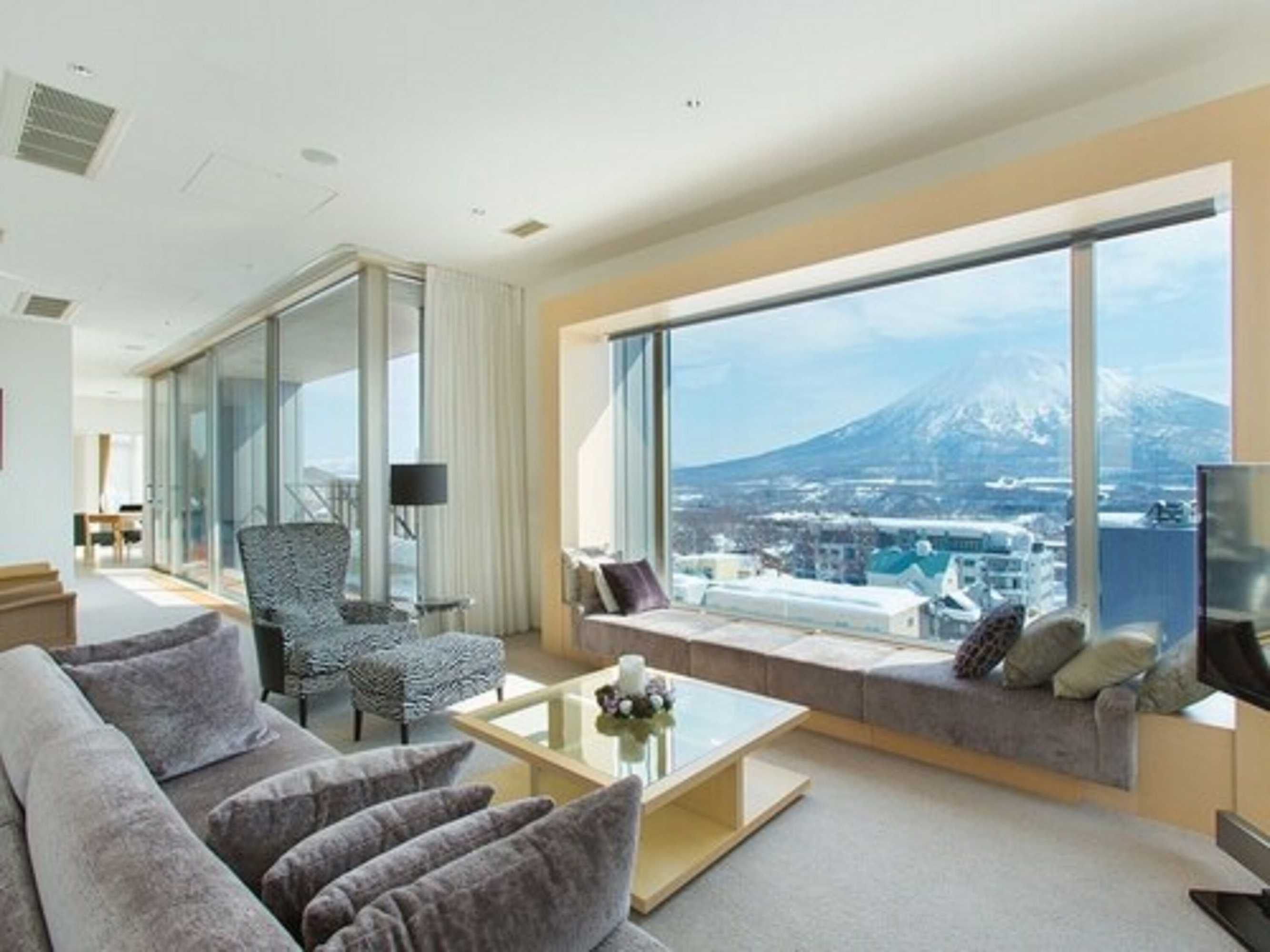 Gift card for Chalet Ivy Hirafu, Niseko Gift card for Chalet Ivy Hirafu, Niseko