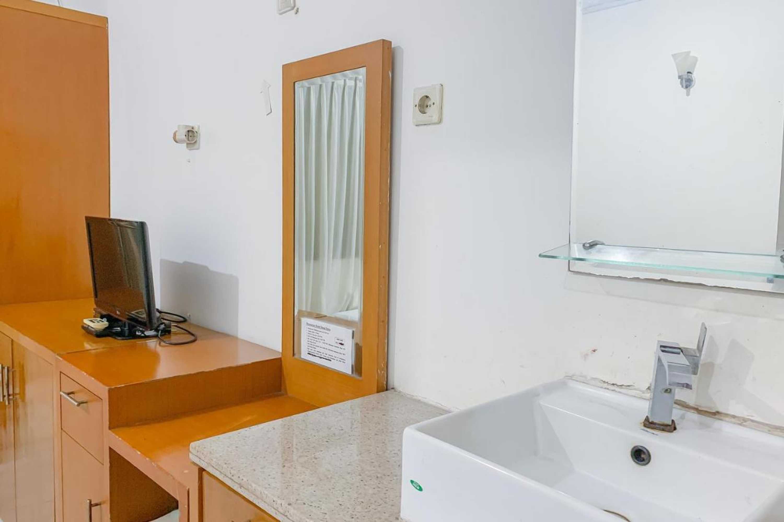 Gift card for Urbanview Hotel Dasa Putra Syariah Sumedang