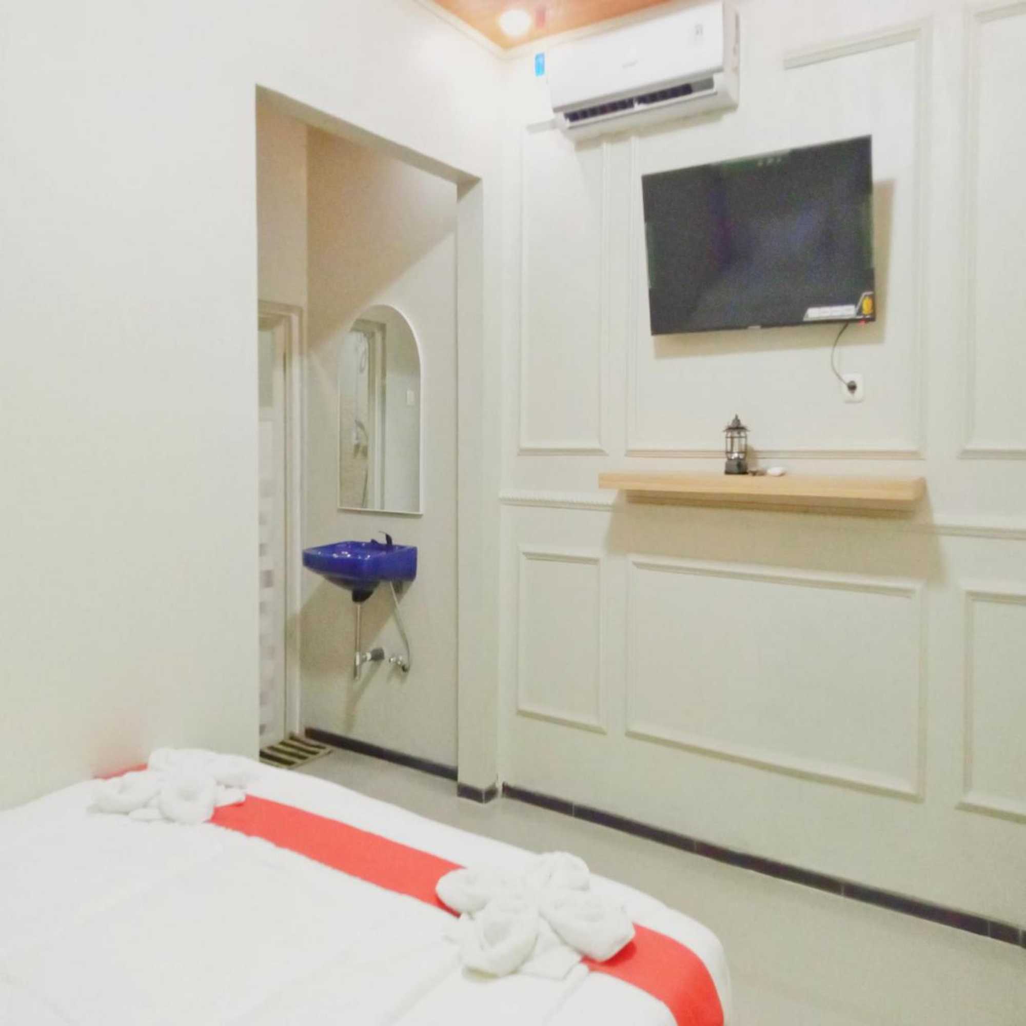 Gift card for Rifal Inn Mitra Reddoorz