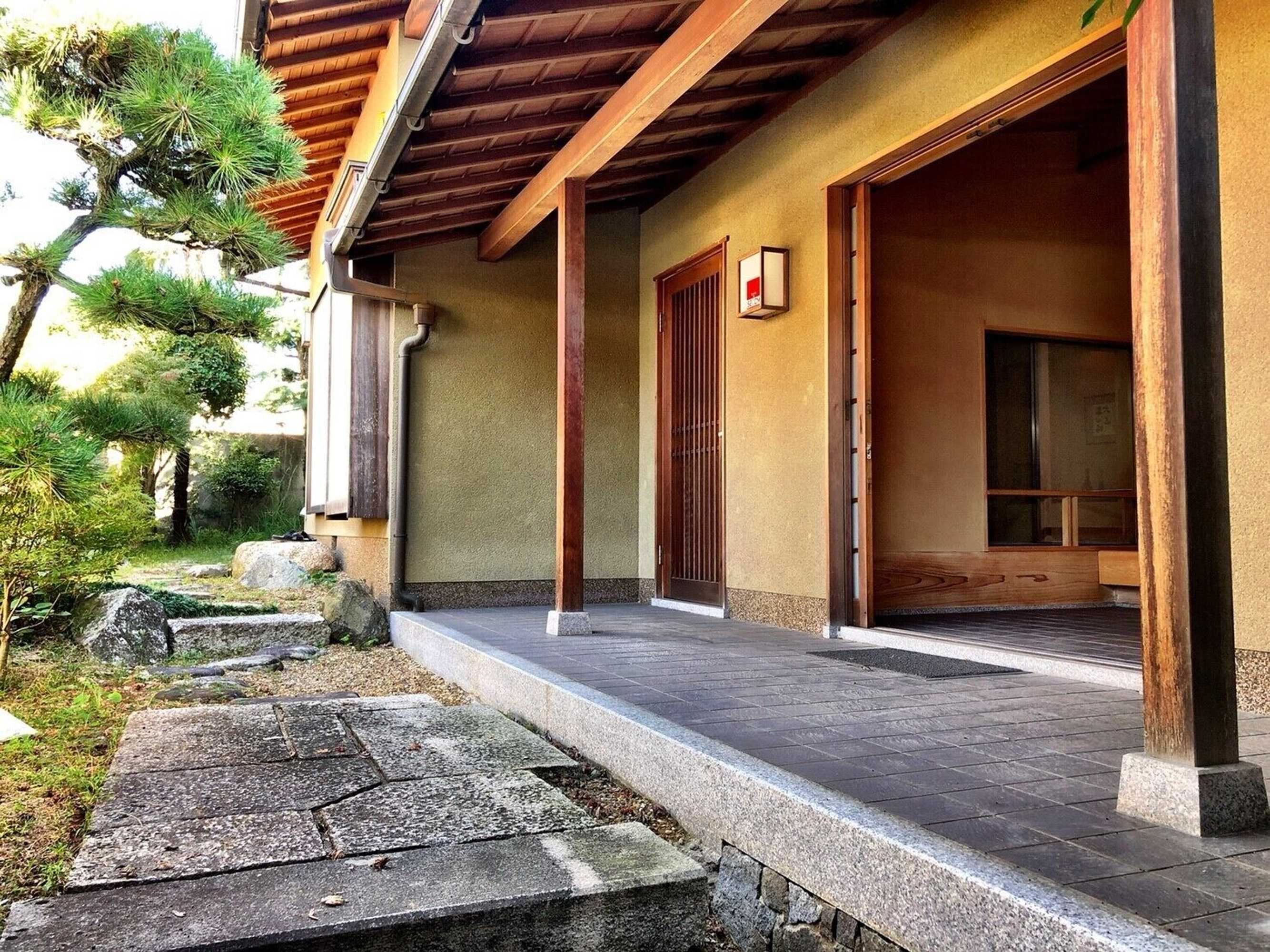 Gift card for 大阪 堺のお宿 「旧星賀亭」 Osaka Kyuhoshigatei - Classic Japanese Heritage Inn Gift card for 大阪 堺のお宿 「旧星賀亭」 Osaka Kyuhoshigatei - Classic Japanese Heritage Inn