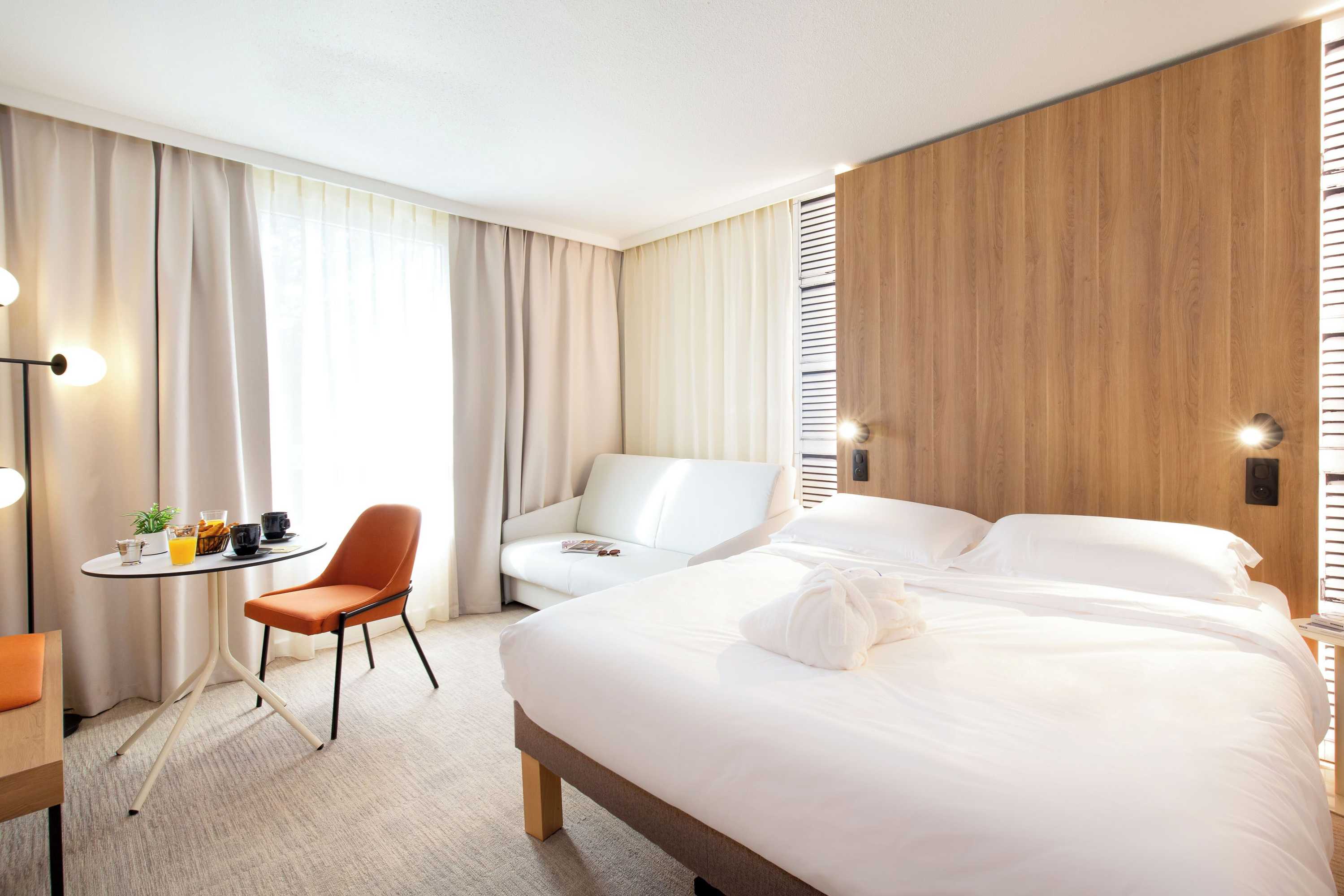 Gift card for Mercure Aix en Provence Beaumanoir Gift card for Mercure Aix en Provence Beaumanoir