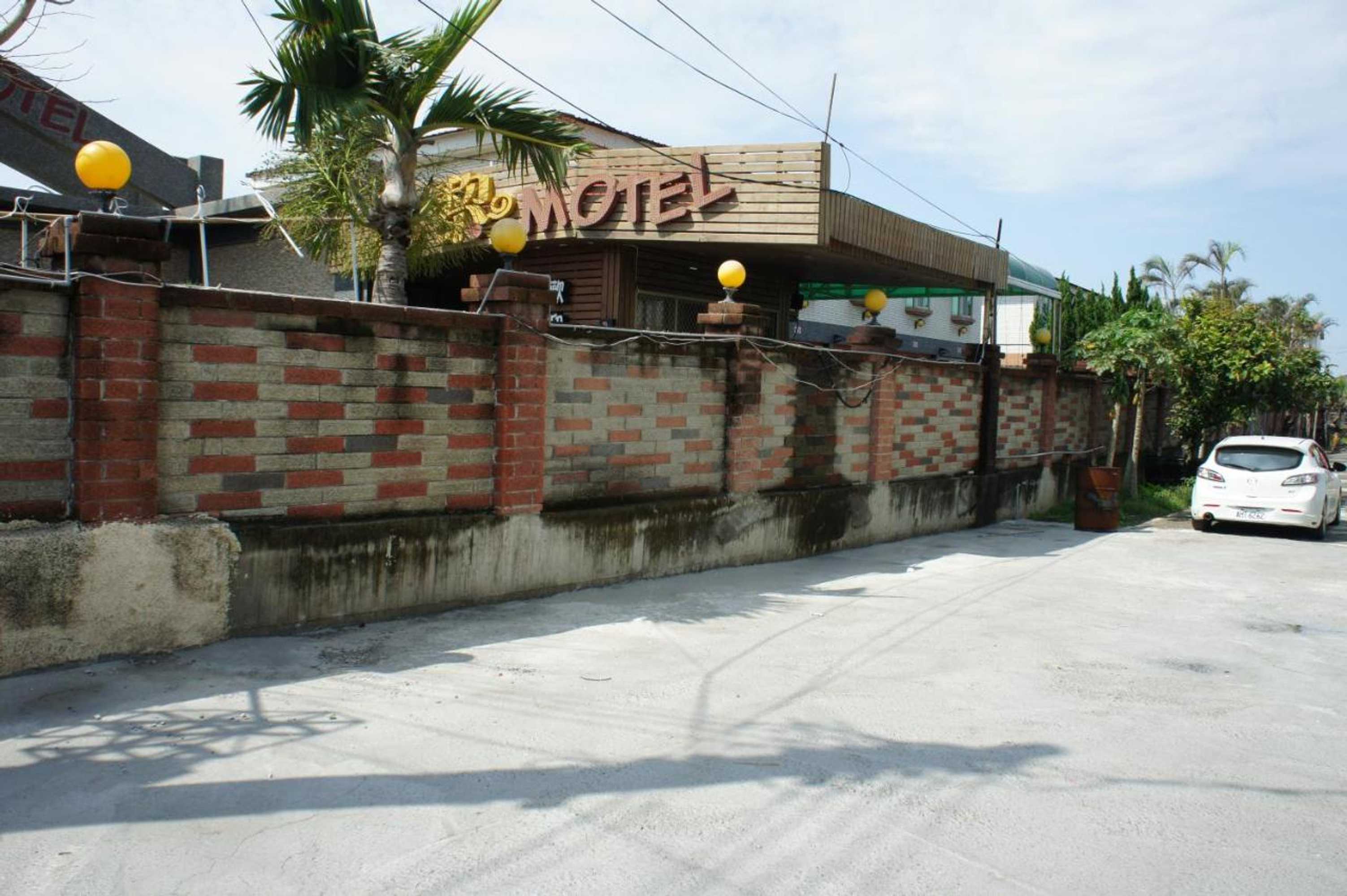 Gift card for Paris Motel
