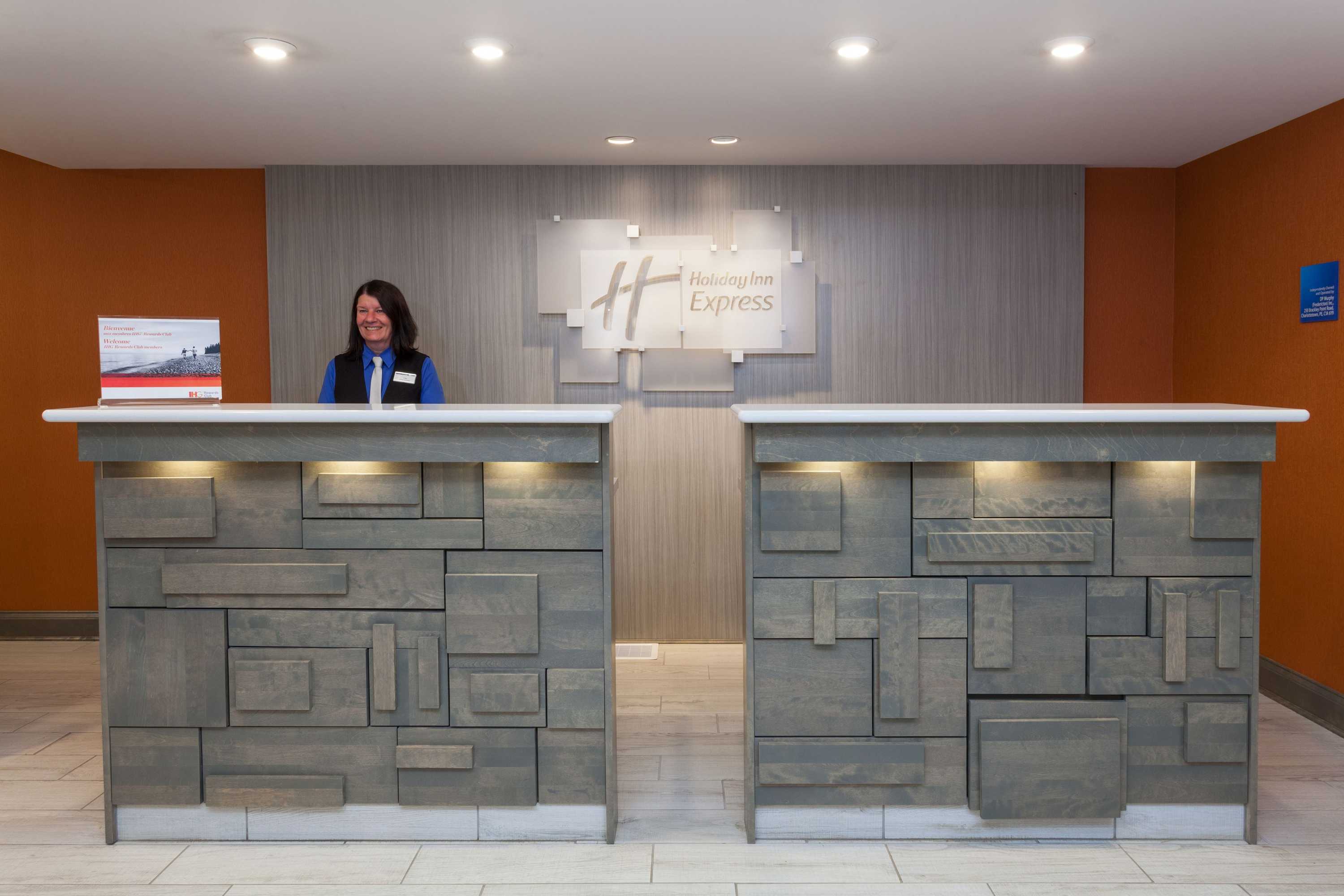 Gift card for Holiday Inn Express & Suites Fredericton by Ihg Gift card for Holiday Inn Express & Suites Fredericton by Ihg